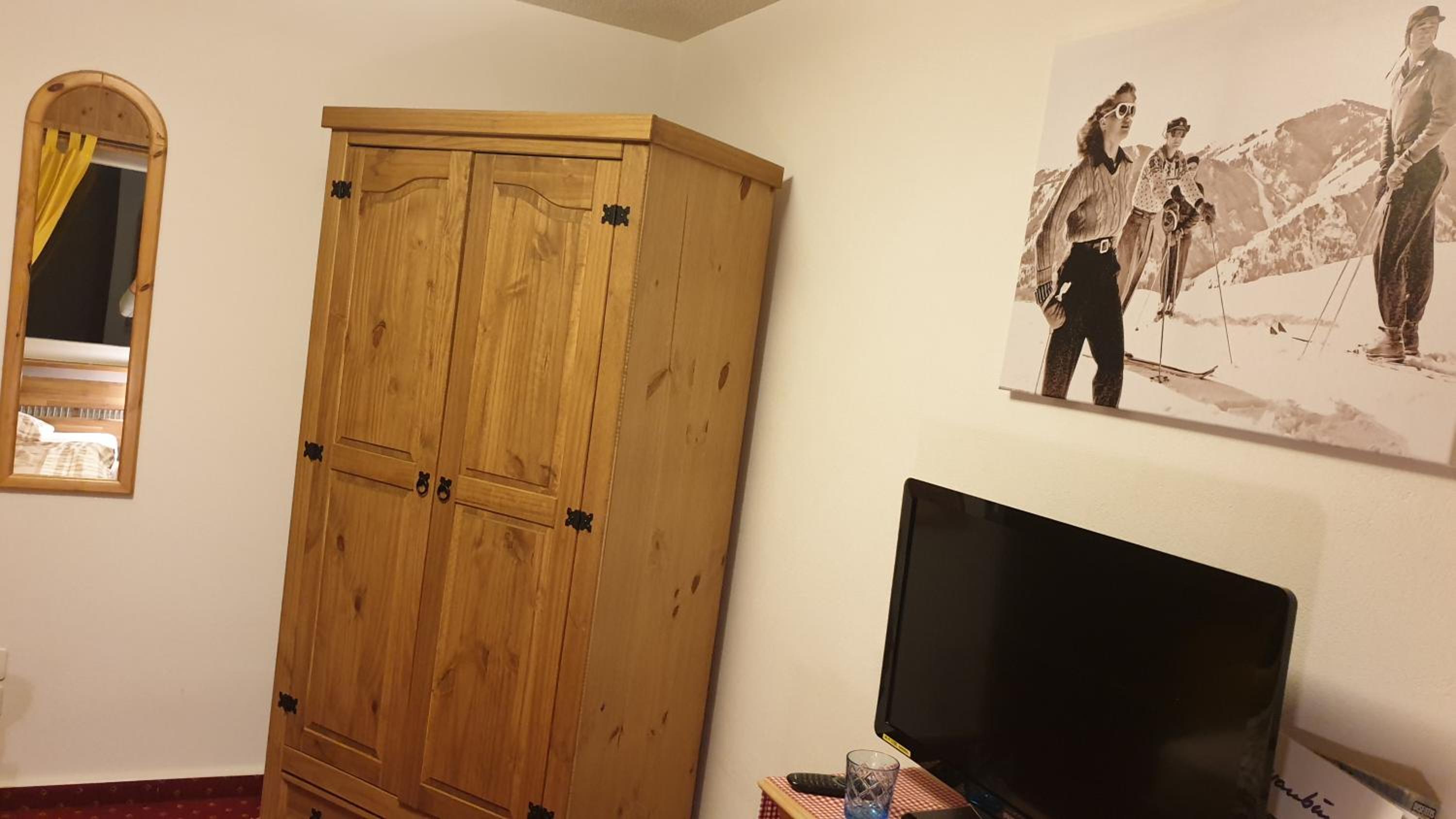 Single Room photo 3