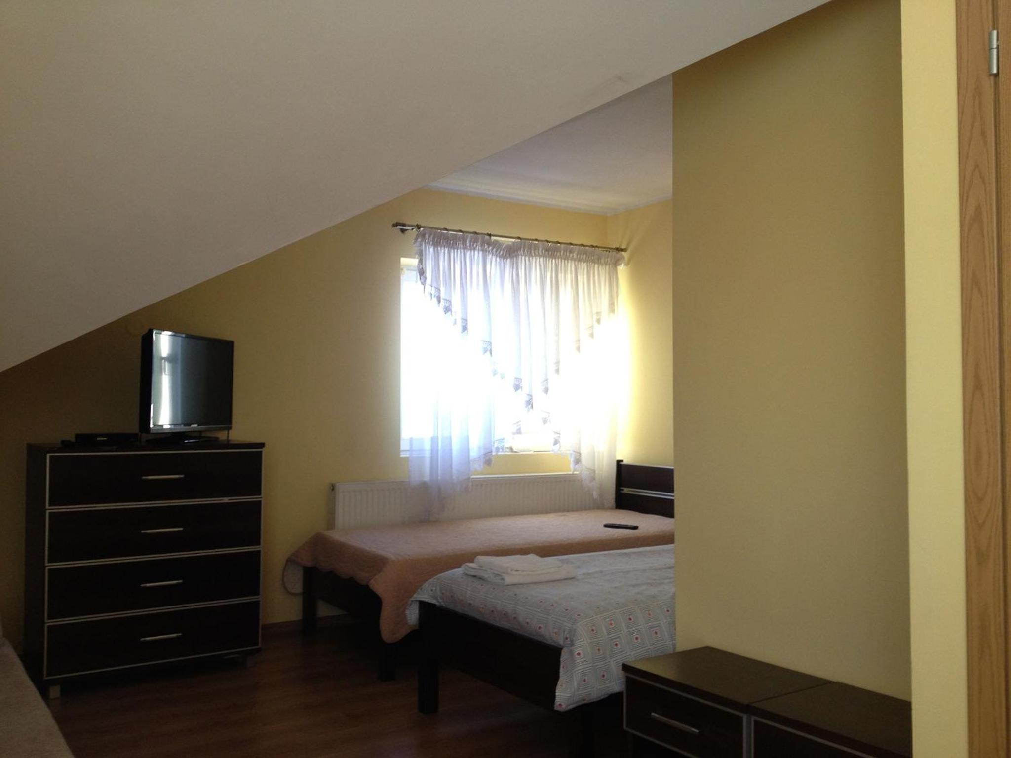 Large Double Room photo 3