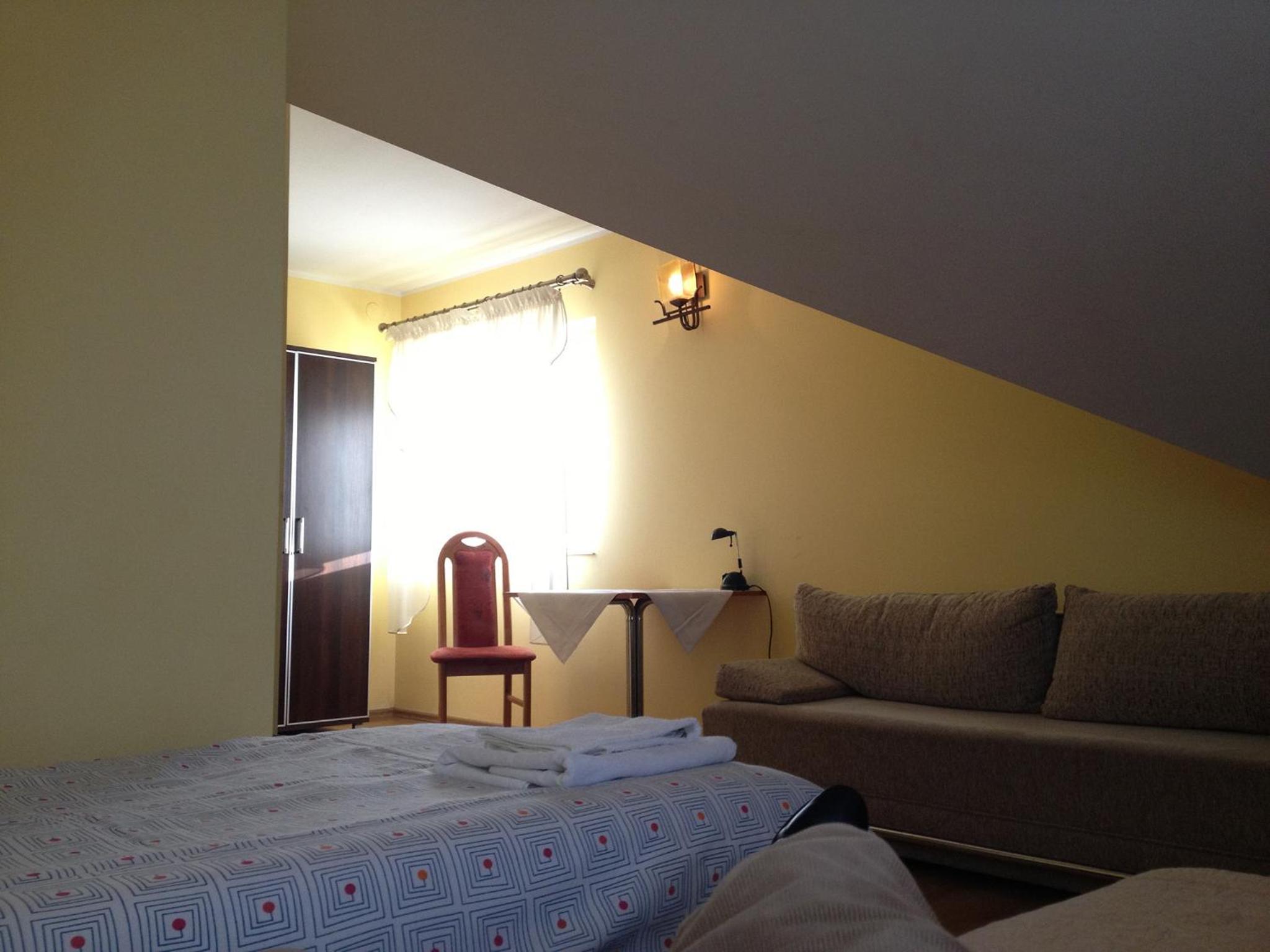 Large Double Room photo 2
