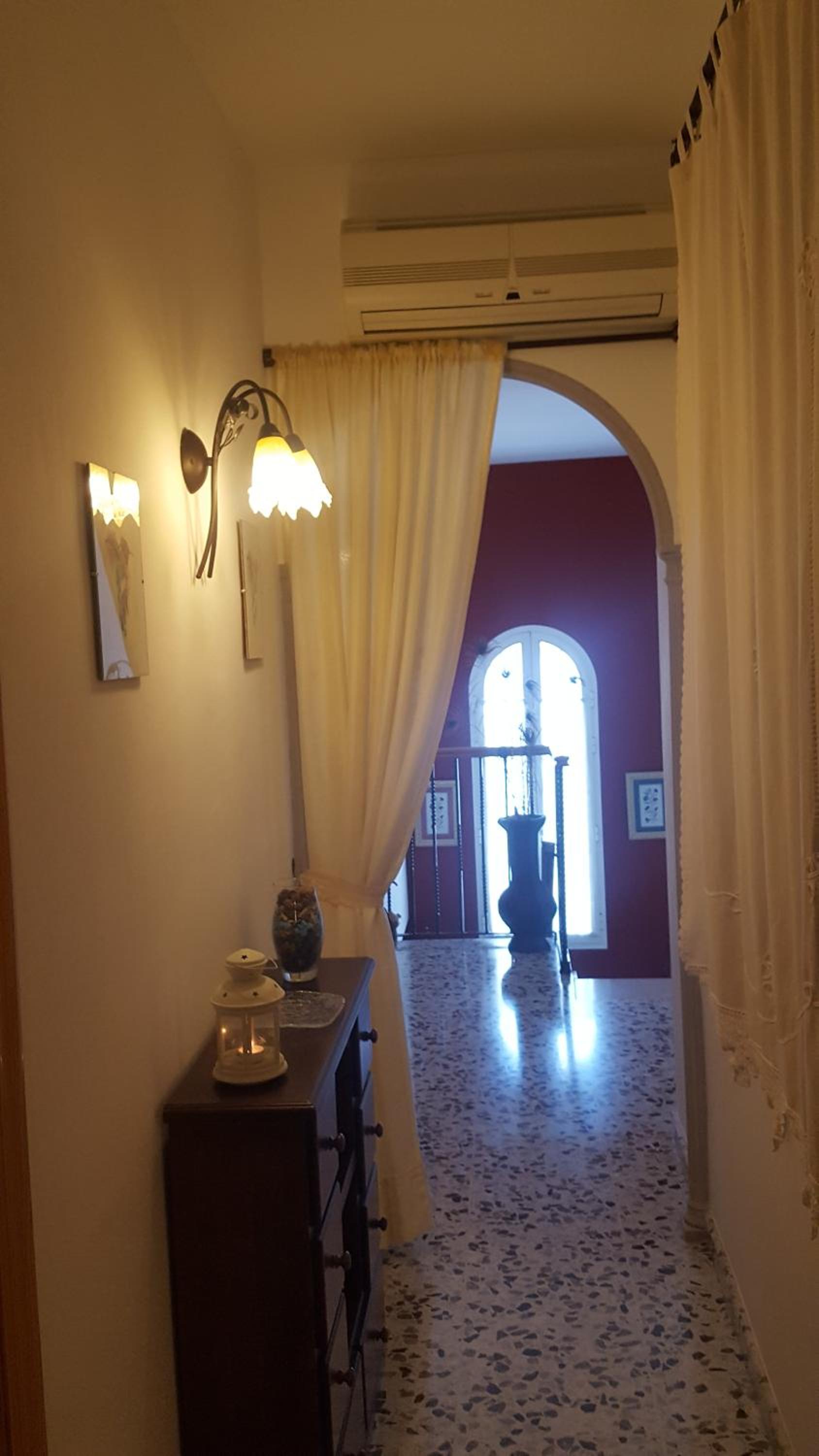 Habitación familiar con baño compartido