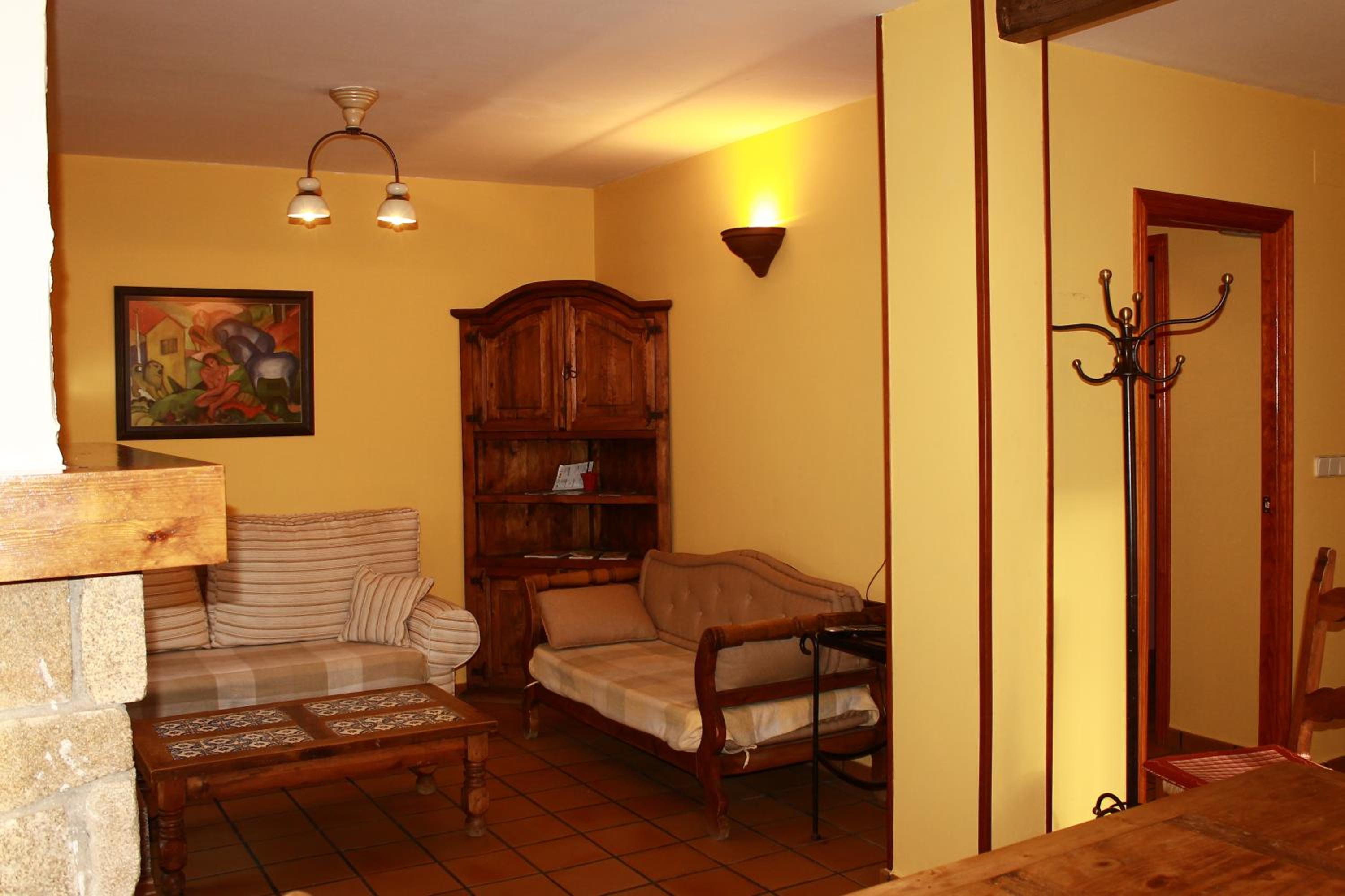 Two-Bedroom House photo 2