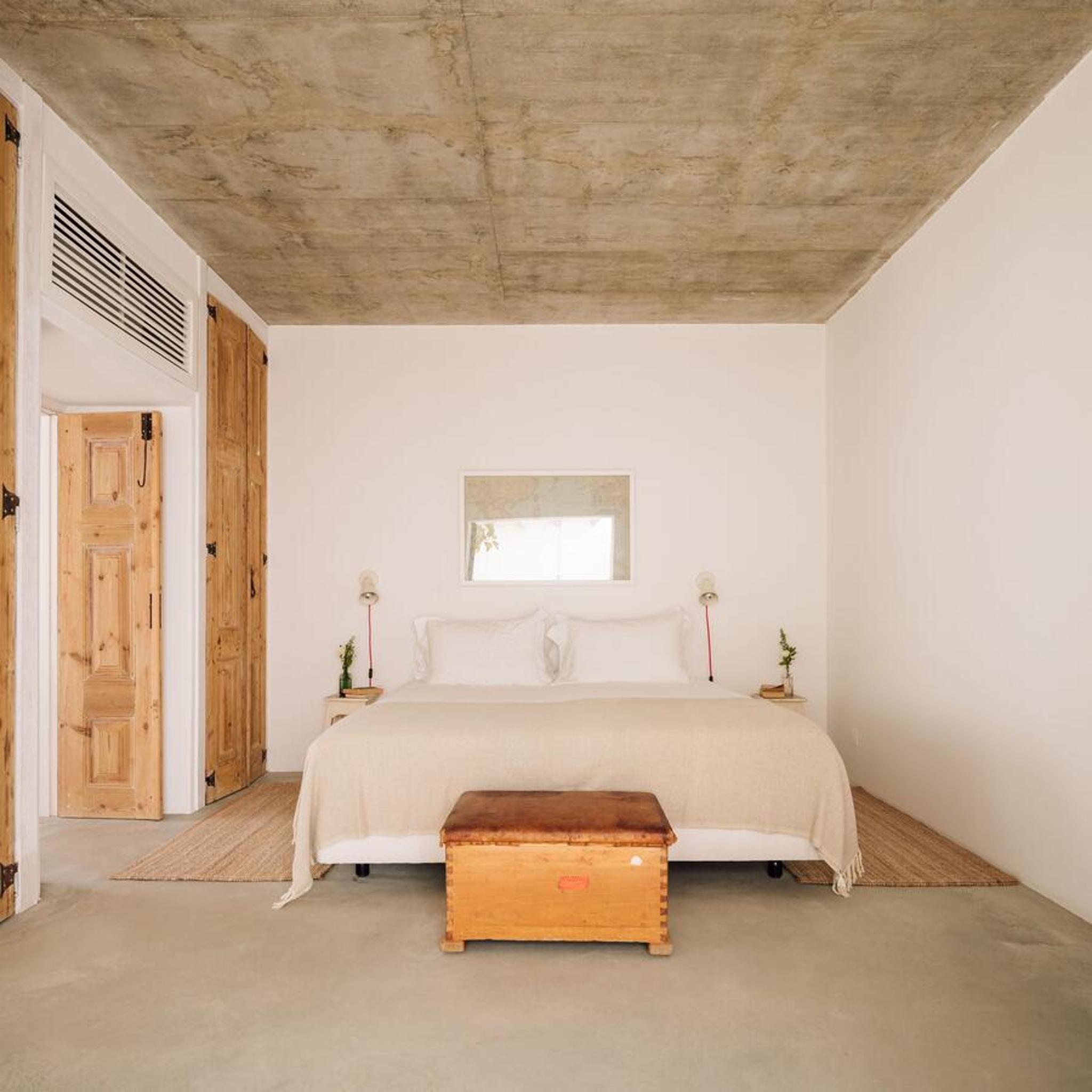 Large Double or Twin Room photo 2