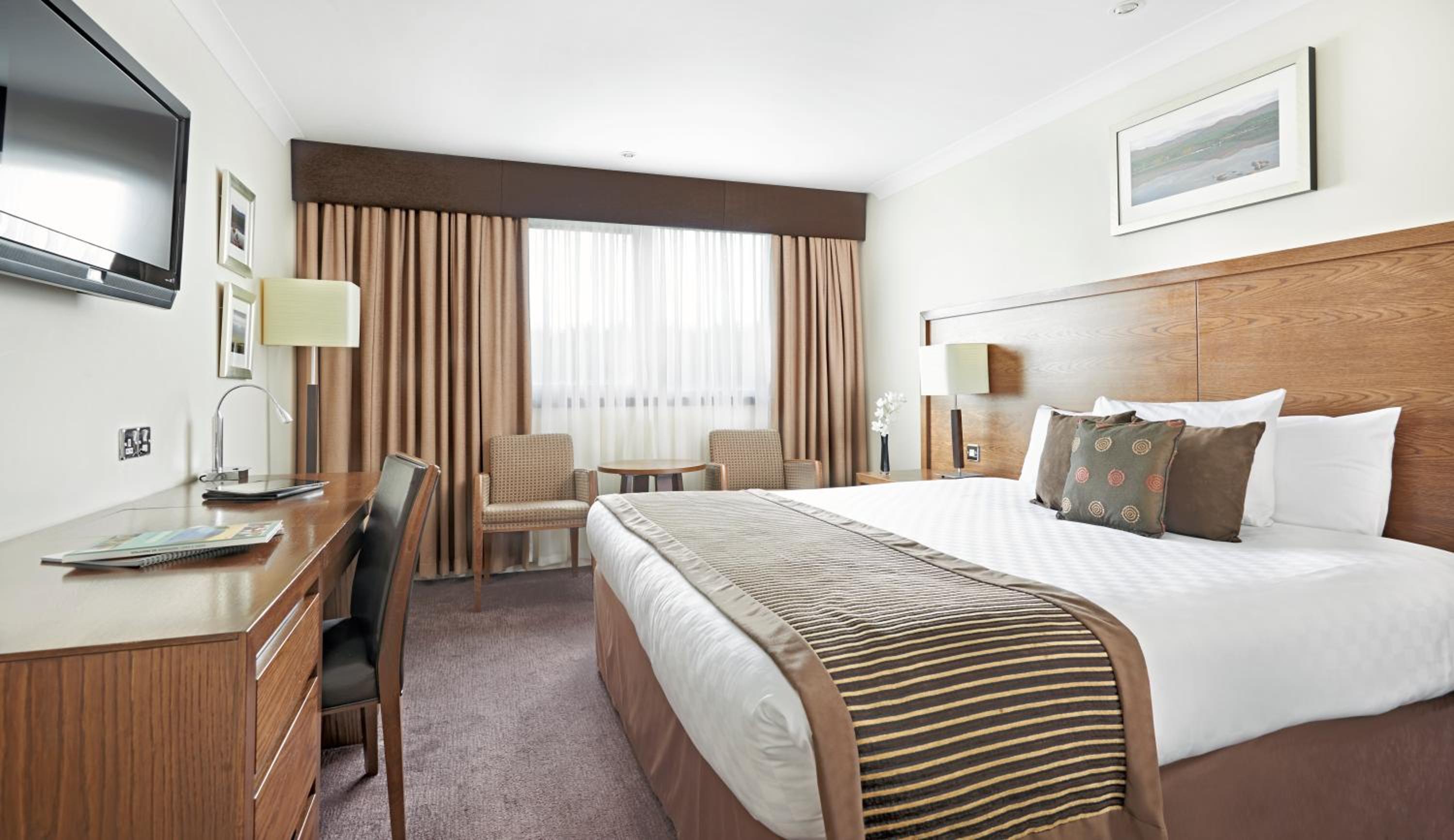 Executive King Room - Photo 3