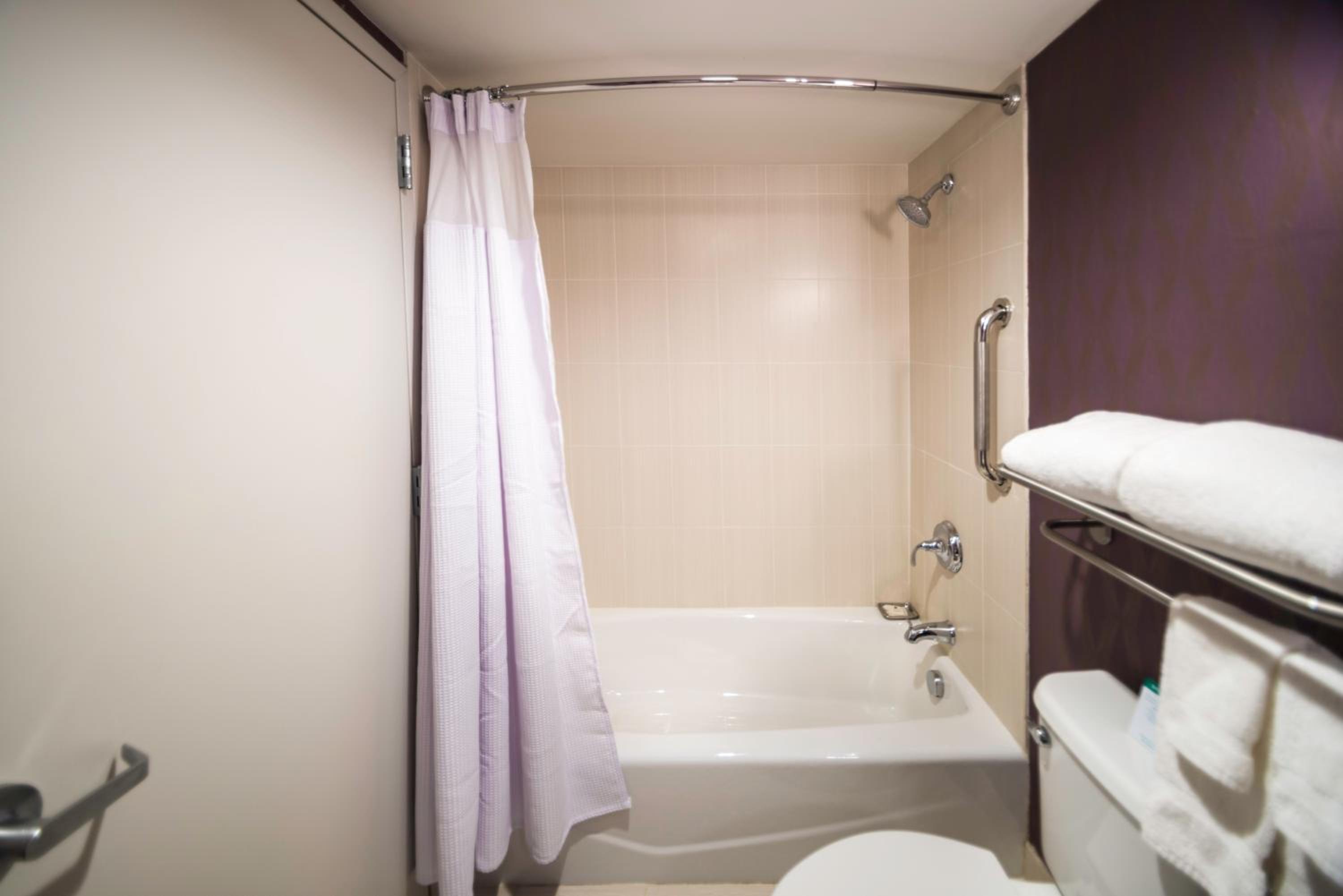Standard Double Room with Two Double Beds photo 2