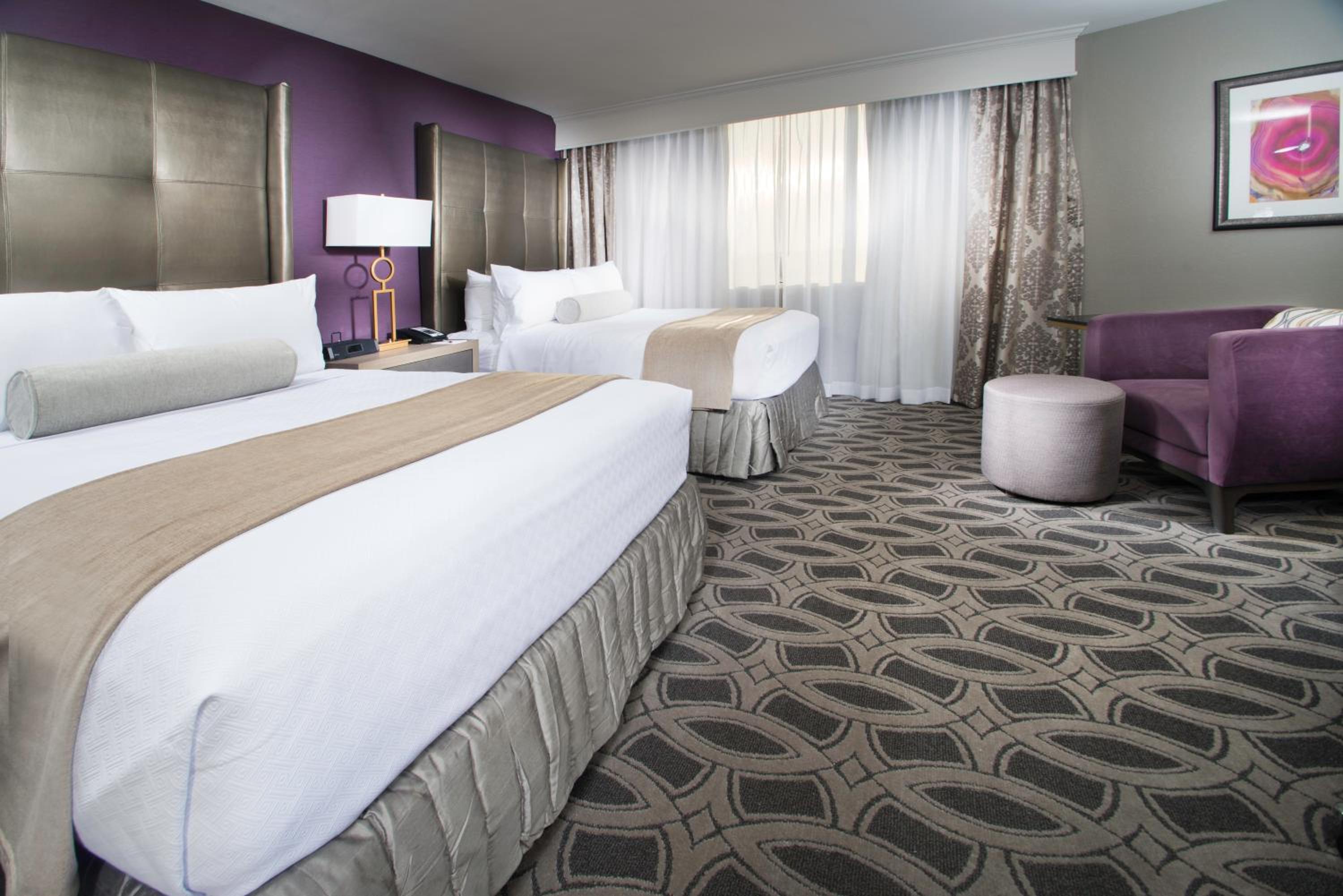 Standard Double Room with Two Double Beds photo 3