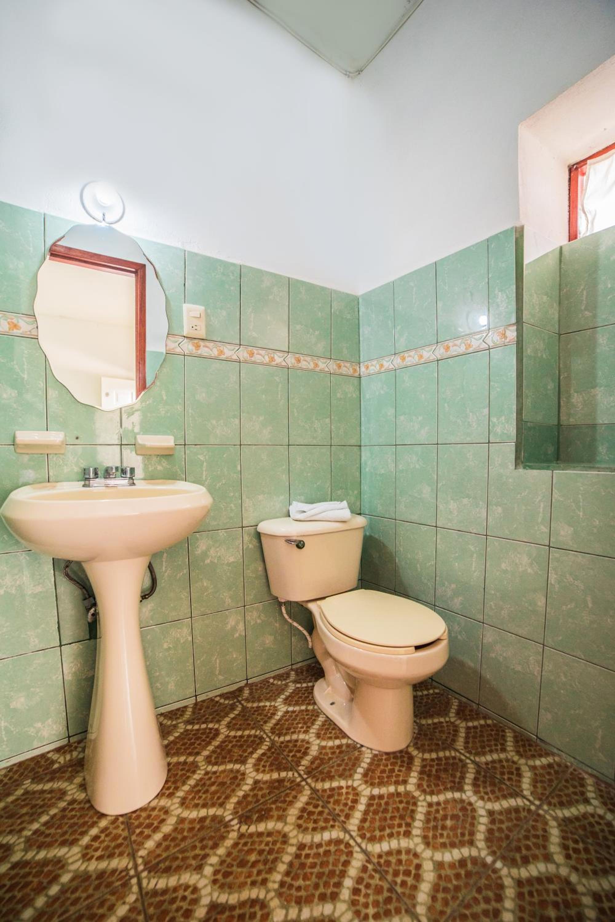 Double Room with Private Bathroom photo 2