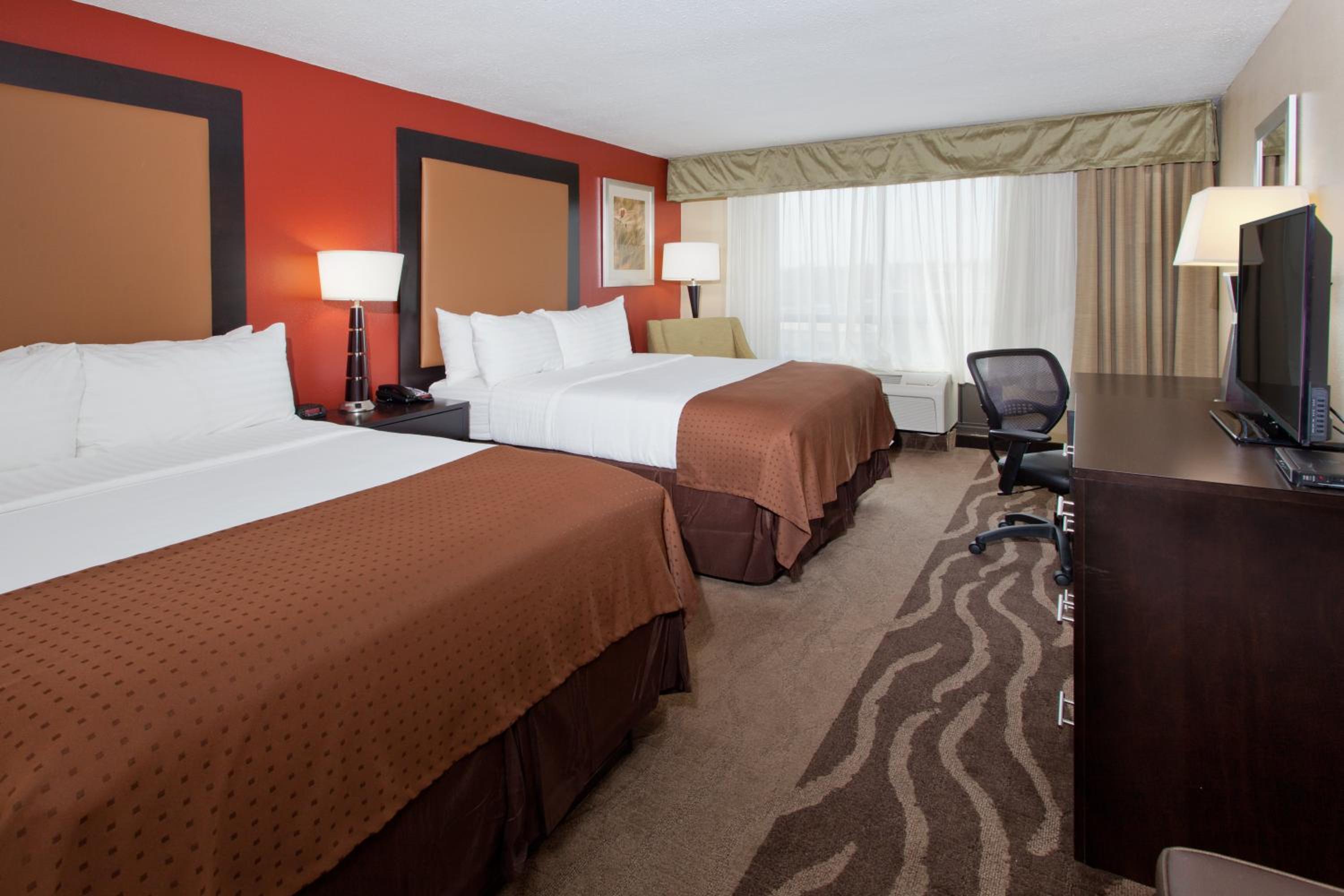 Standard Queen Room with Two Queen Beds - Photo 1