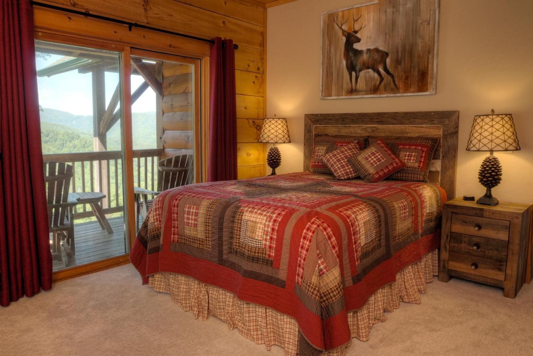 Queen Room with Balcony photo 1