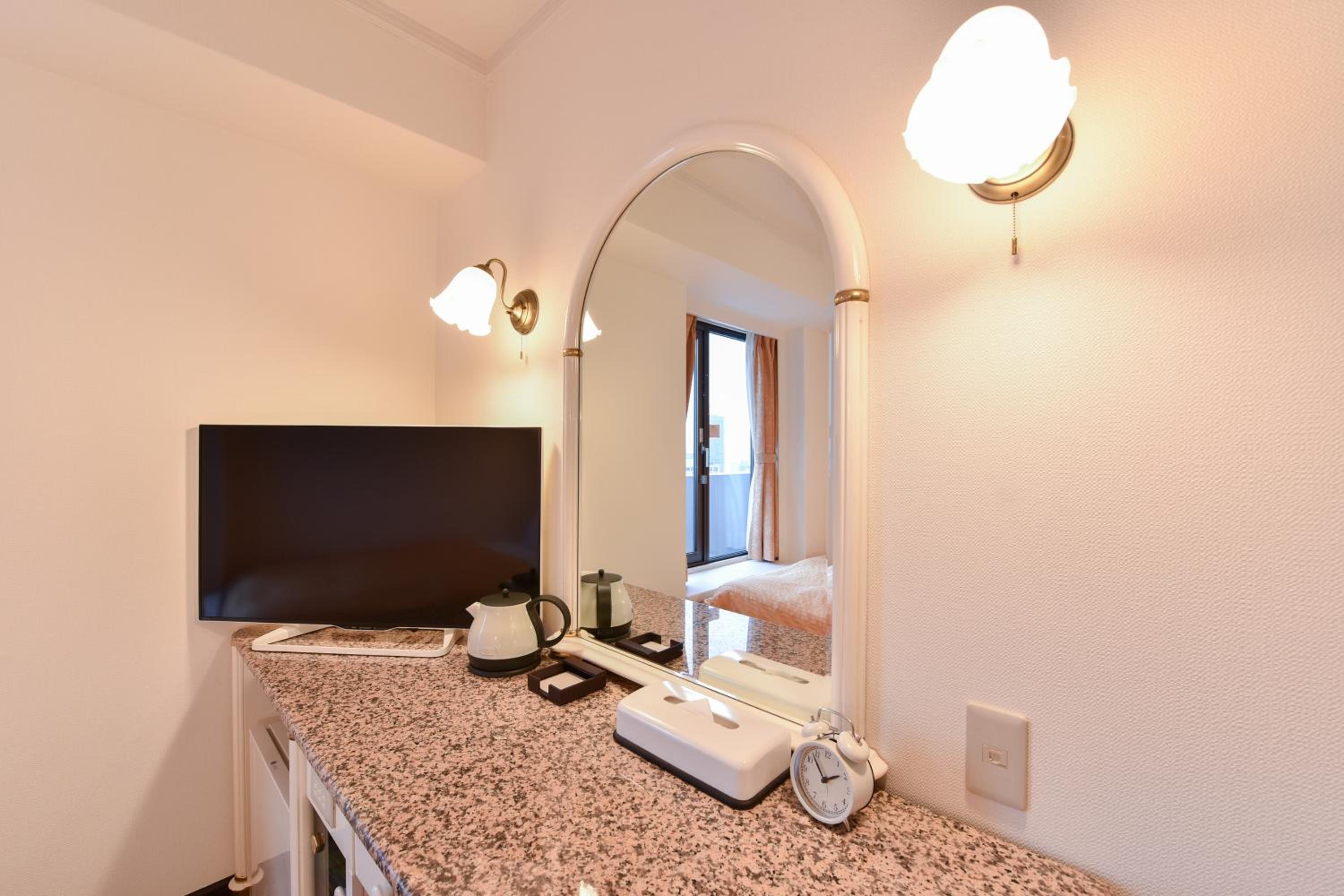 Double Room - Non-Smoking  - Photo 3