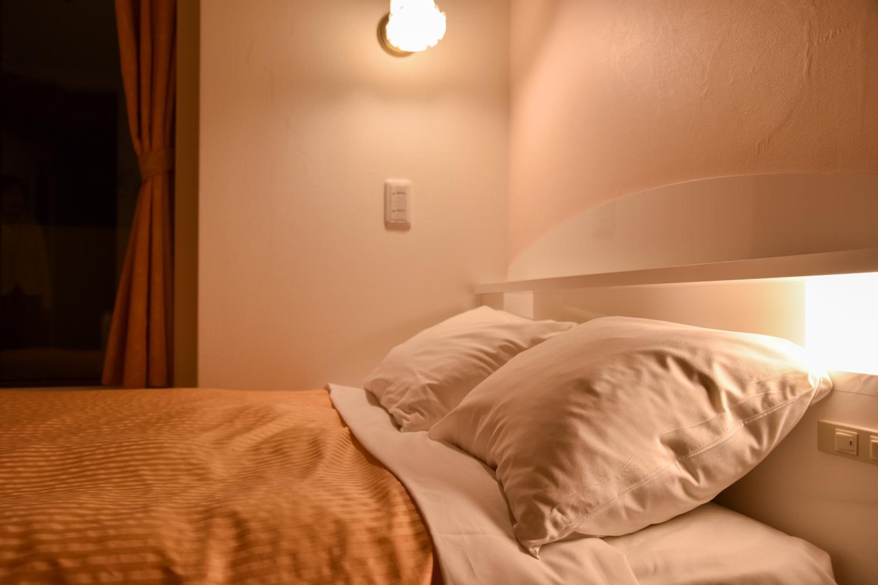 Semi Double Room - Non-Smoking  - Photo 6
