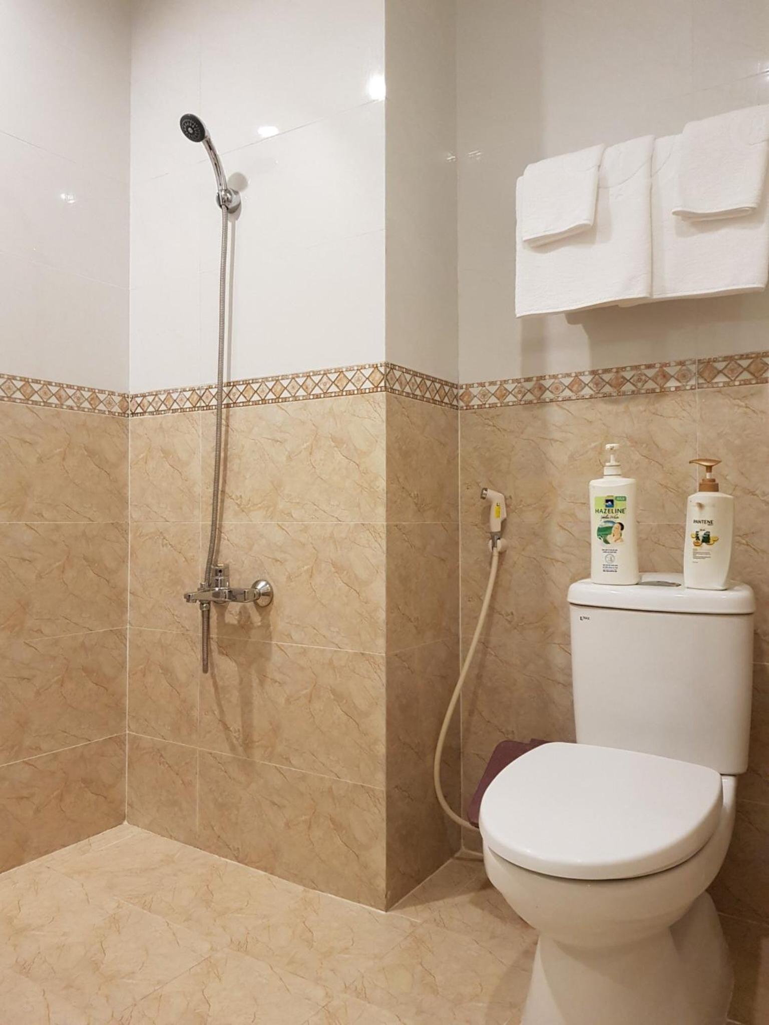 Double Room - Photo 2