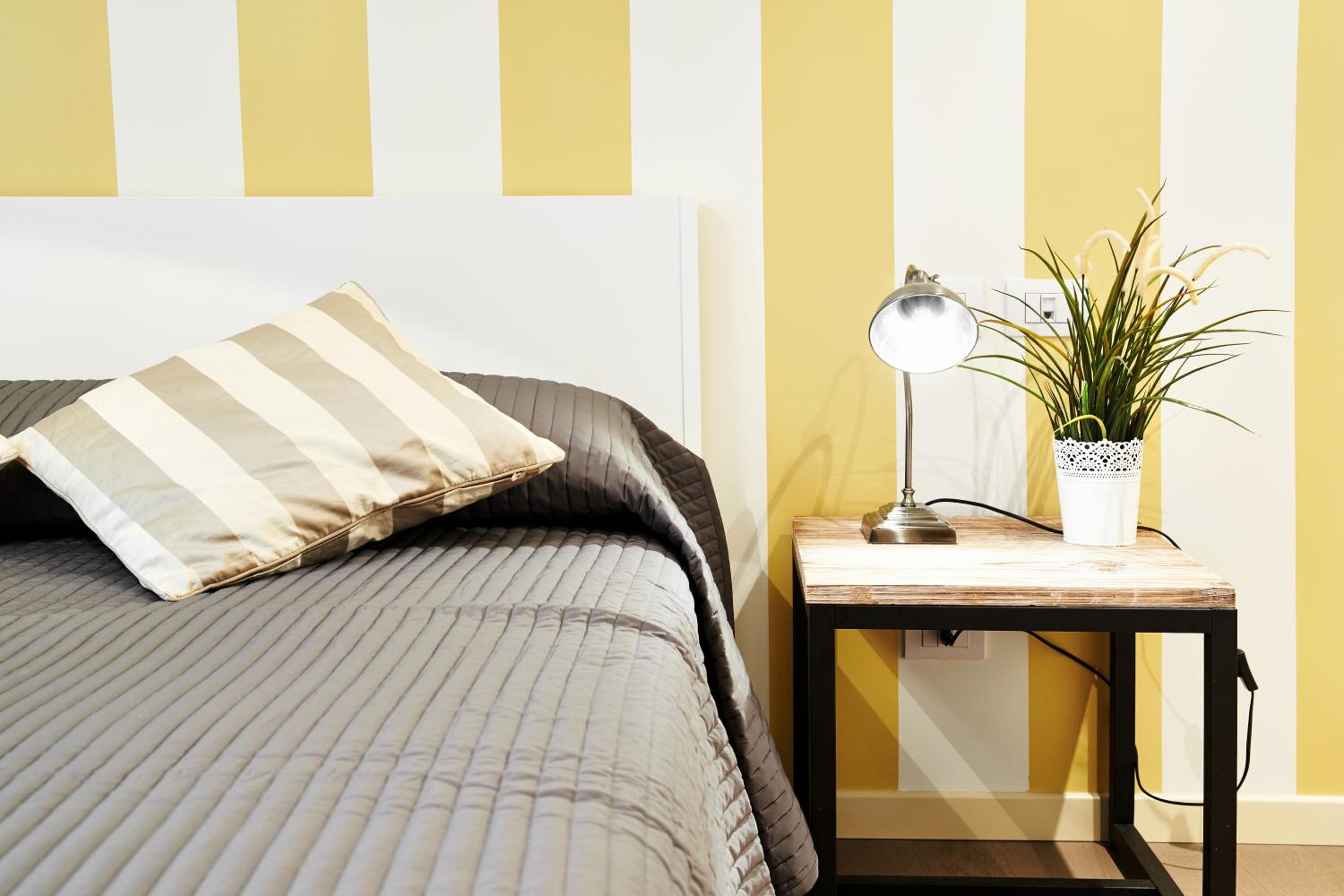 One-Bedroom Apartment - Photo 11