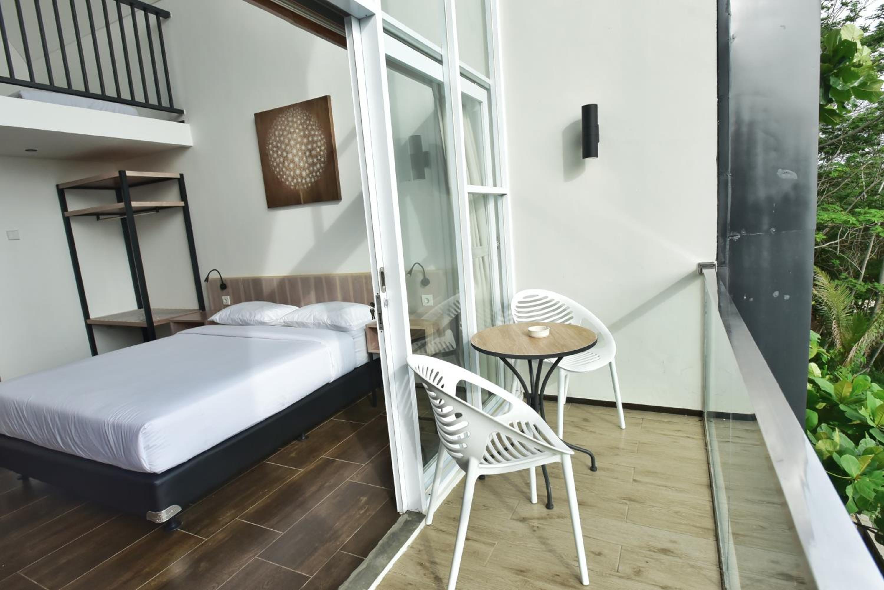 Superior Quadruple Room photo 3
