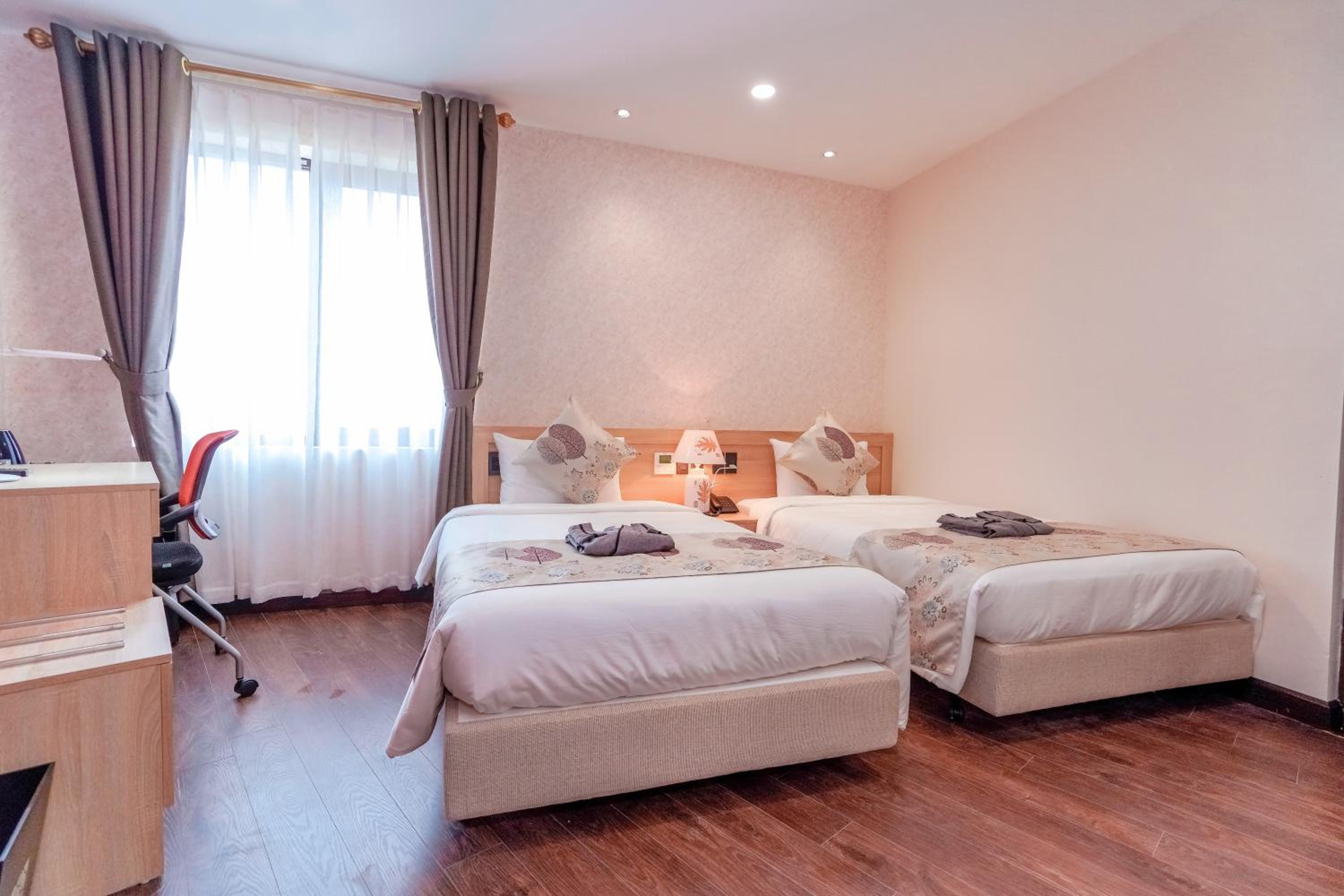 Twin Room - Photo 4