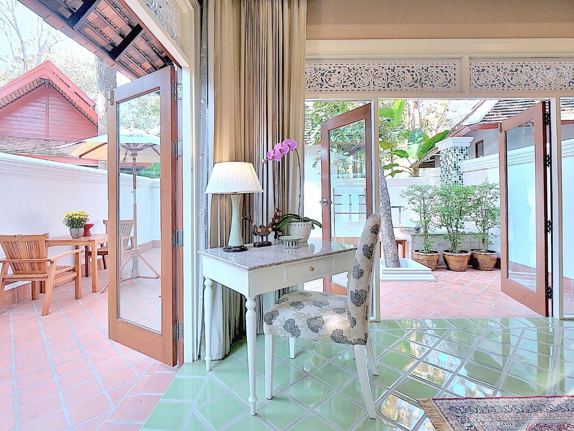 Superior Suite with Terrace - Photo 5