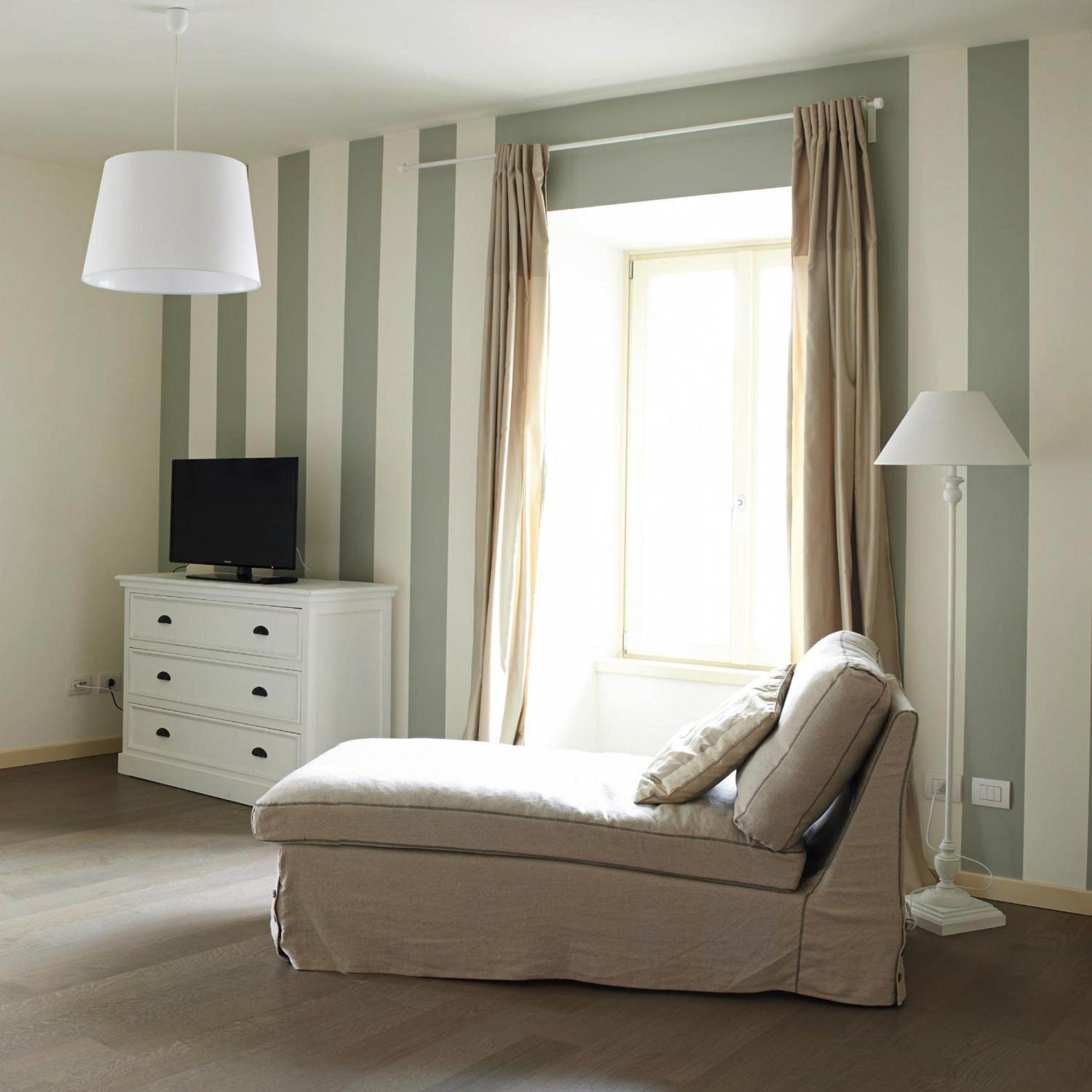 Two-Bedroom Apartment - Photo 27