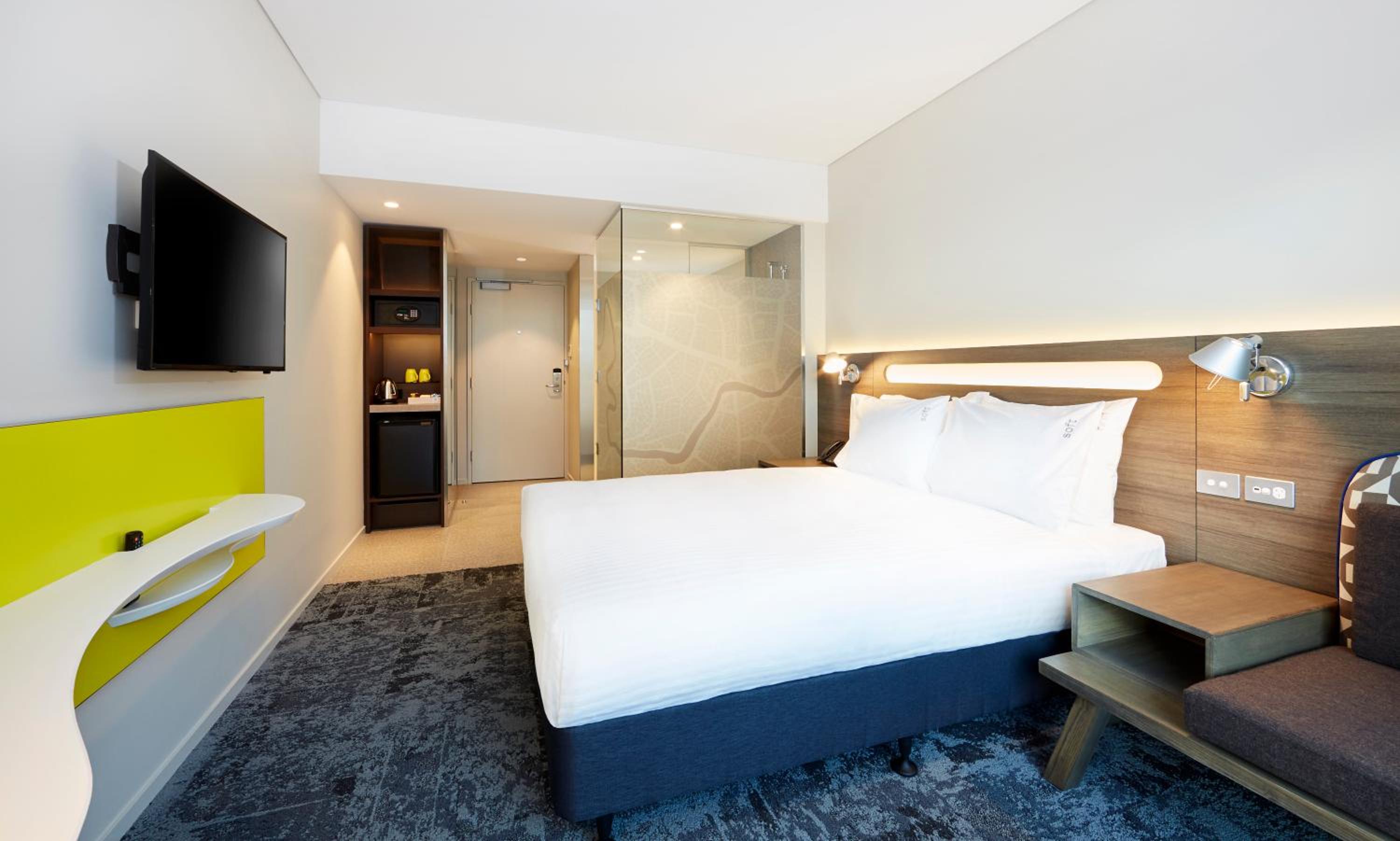 Standard Room with Free Breakfast