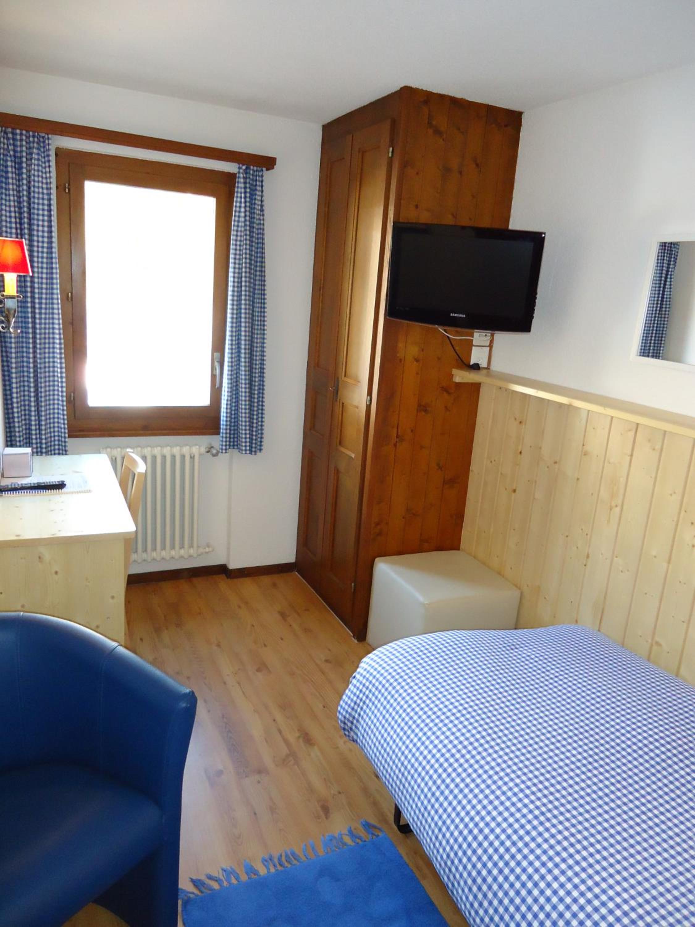 Single Room photo 3