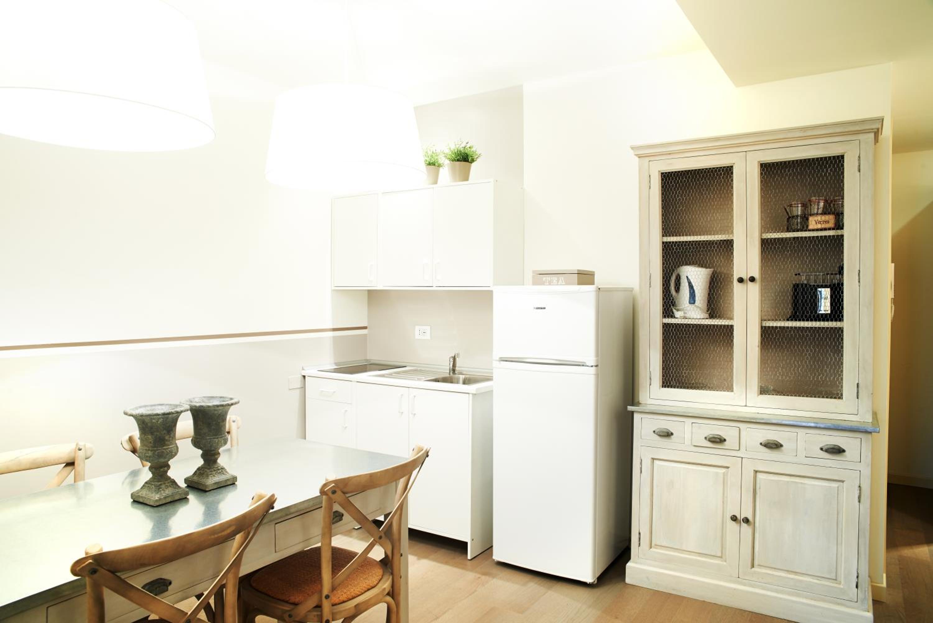 Two-Bedroom Apartment - Photo 8