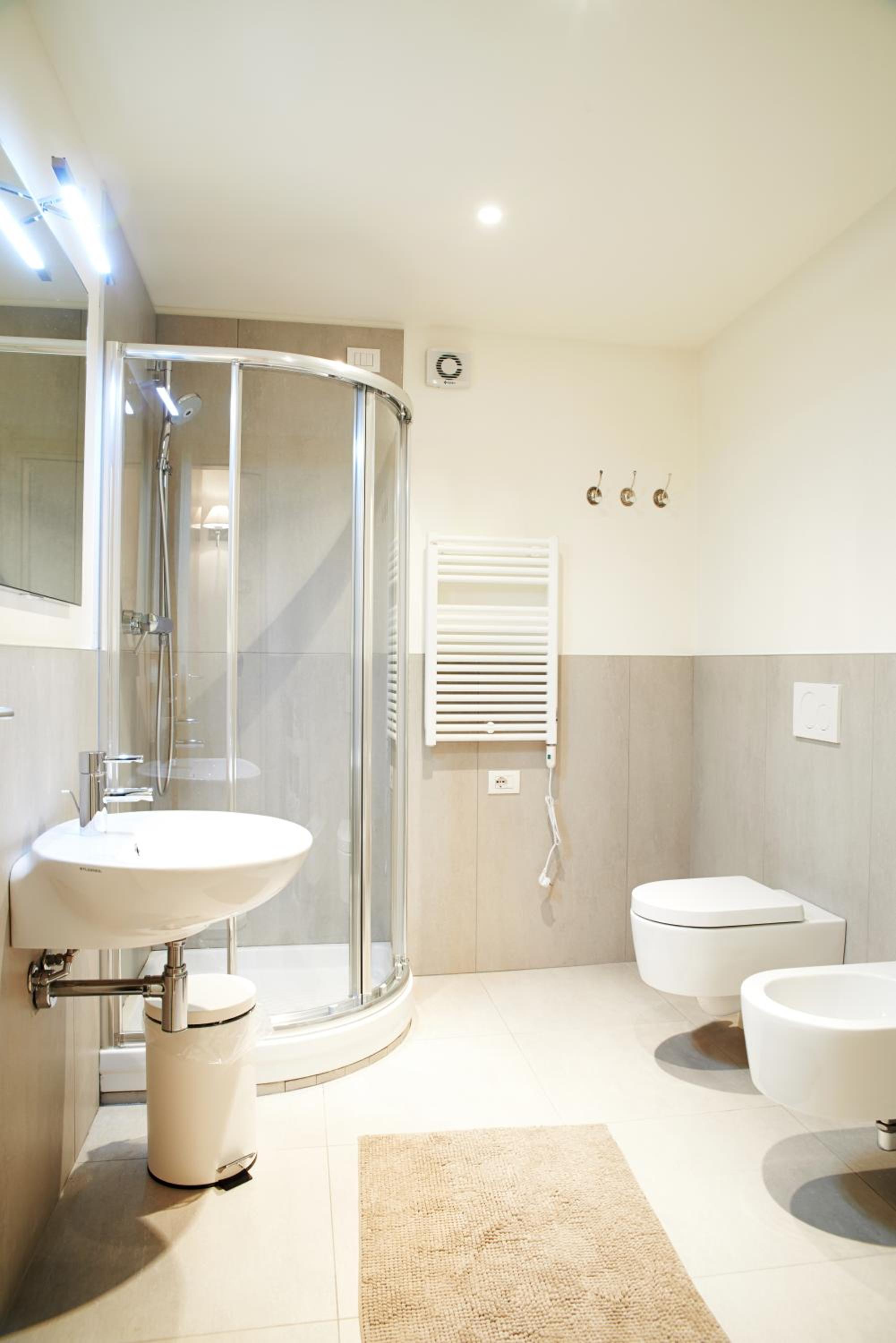 One-Bedroom Apartment - Photo 5
