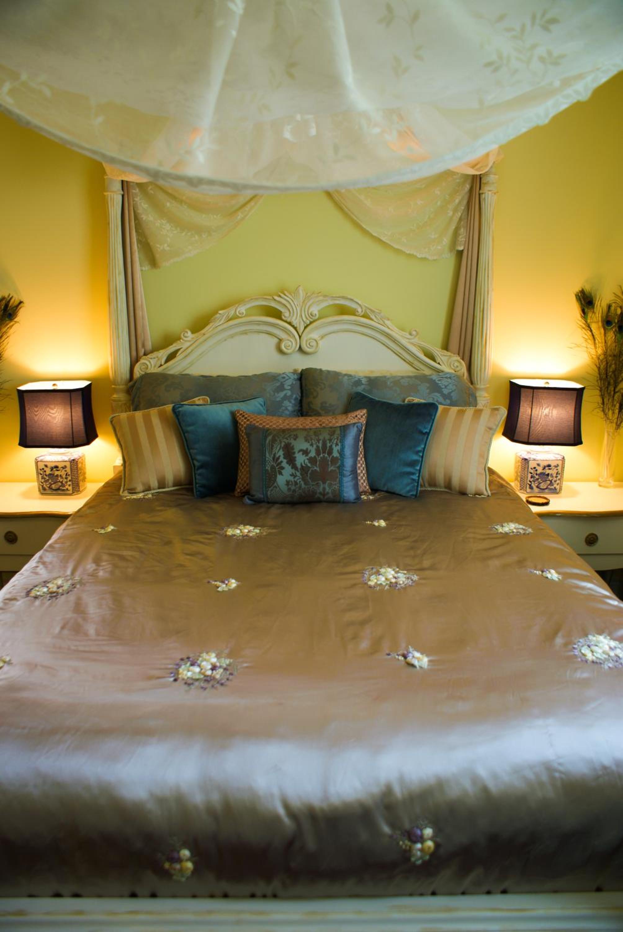 Queen Room photo 3
