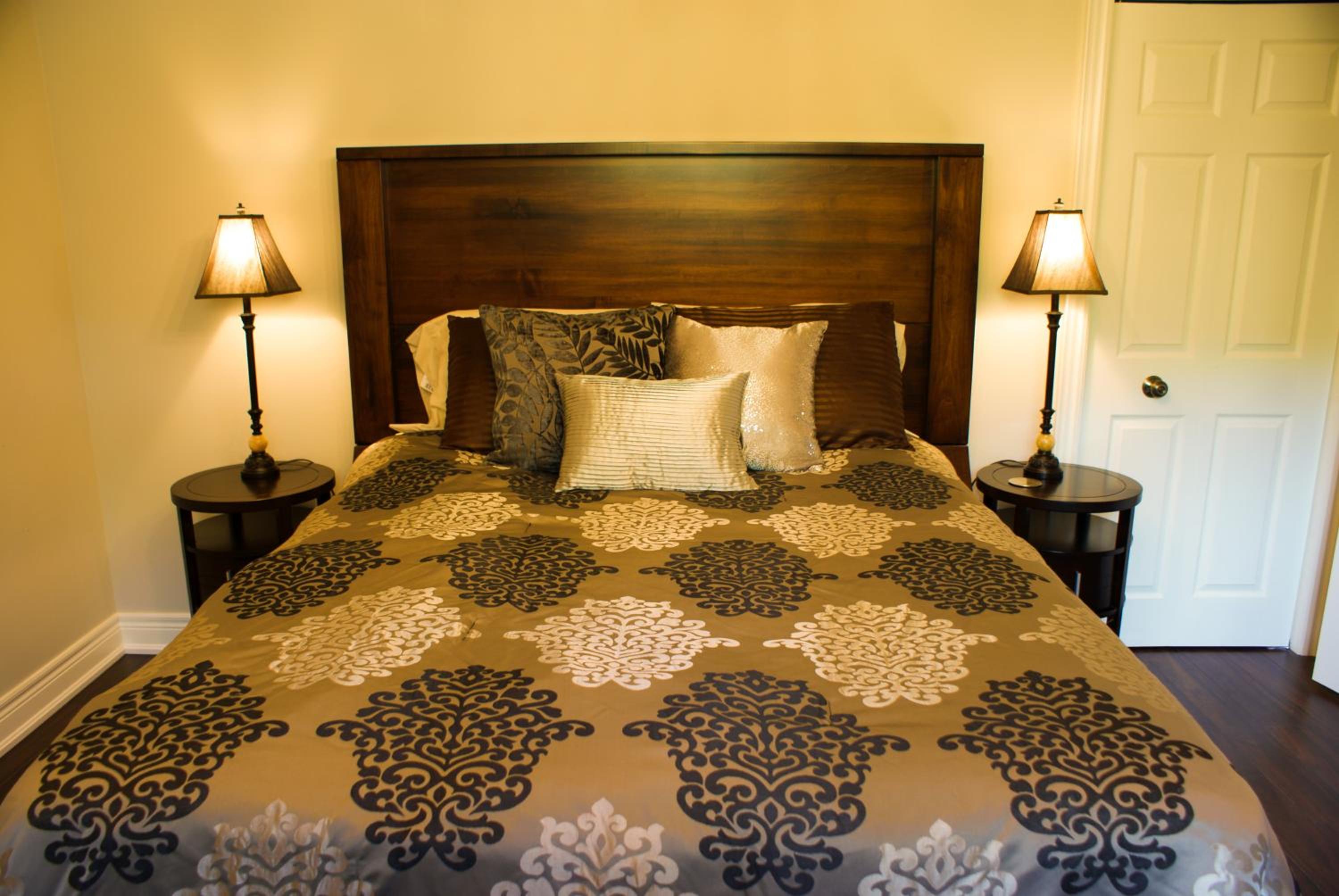 Queen Suite photo 2