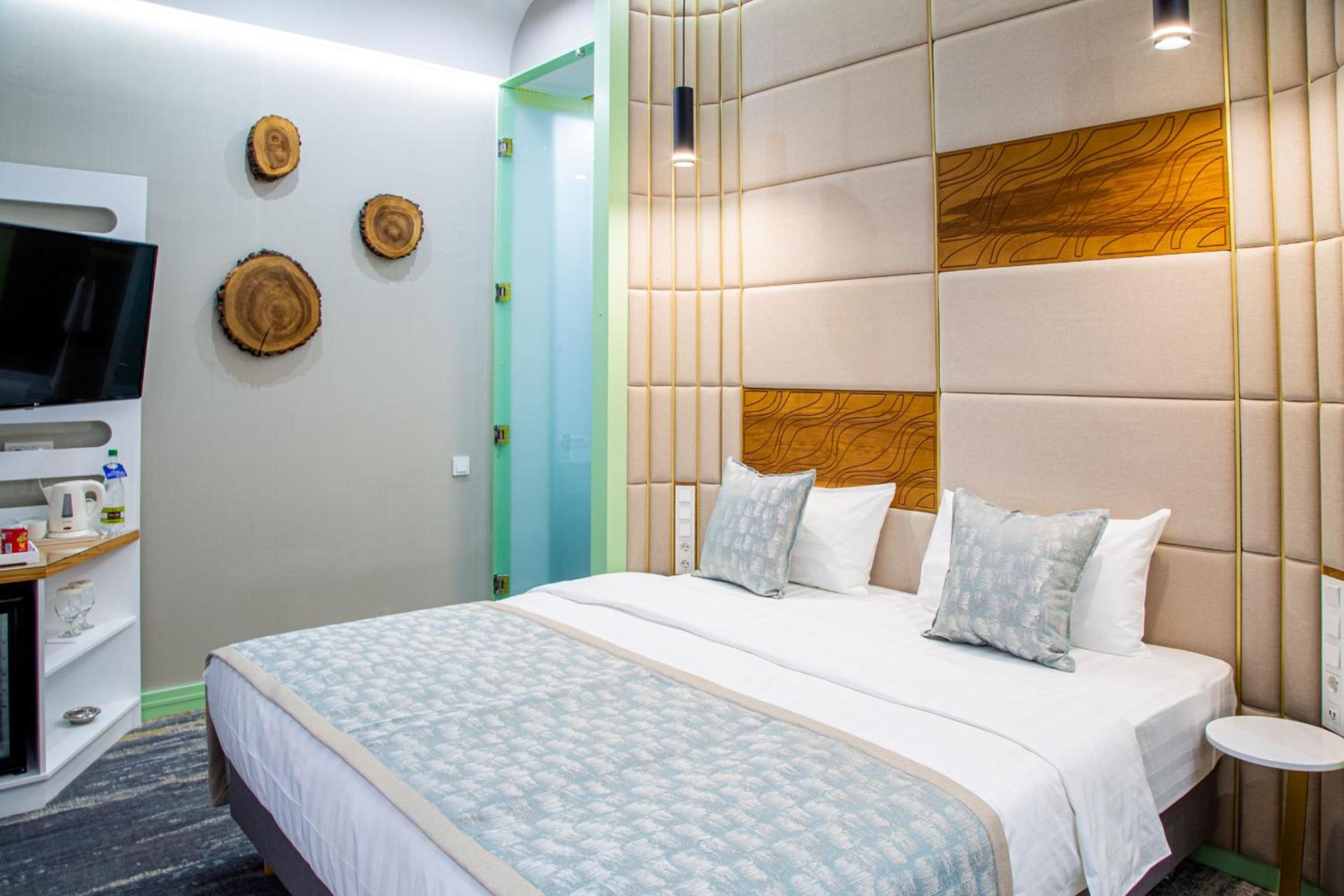 Standard Double or Twin Room - Photo 4