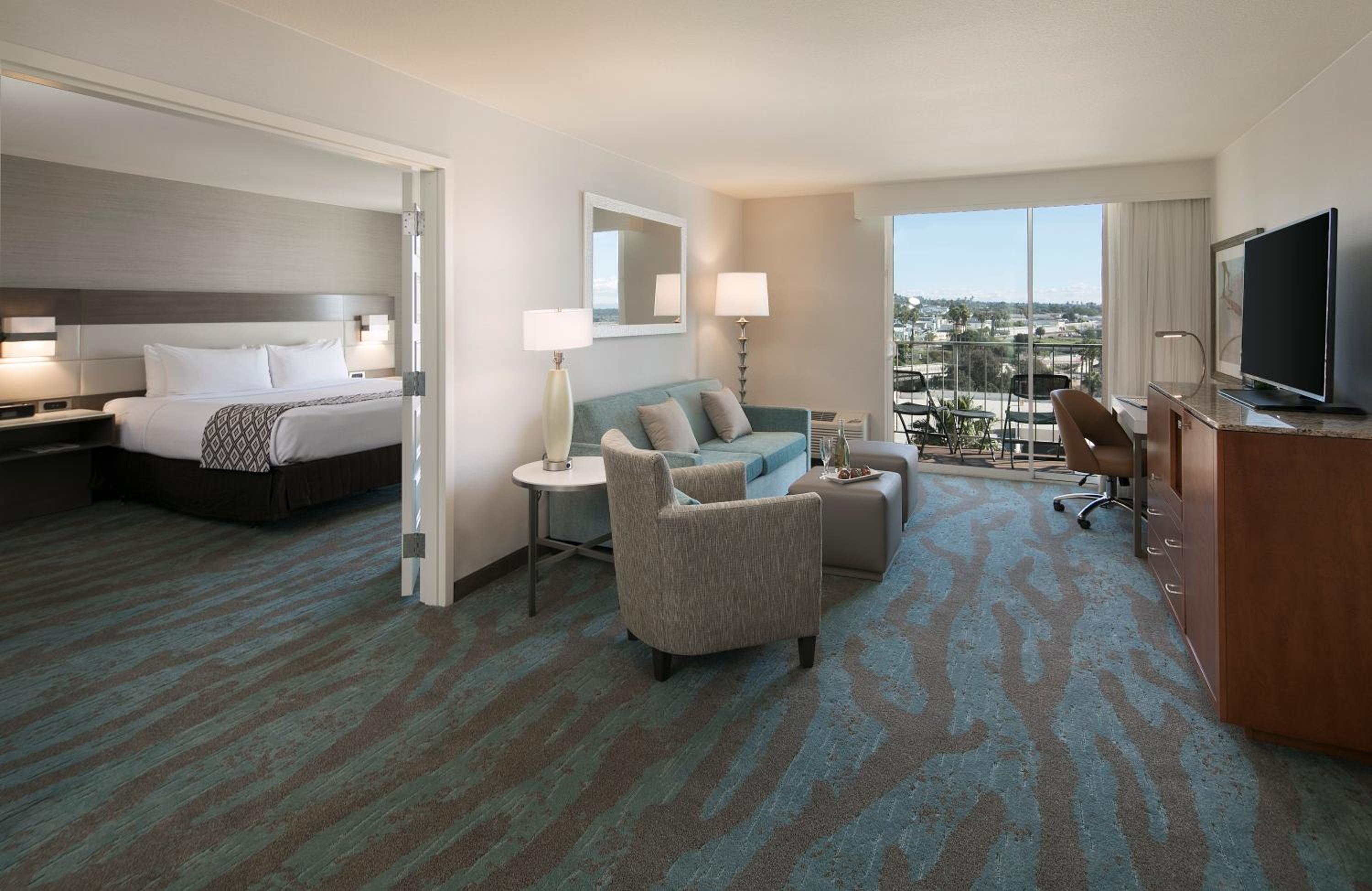 One-Bedroom King Suite - Photo 1