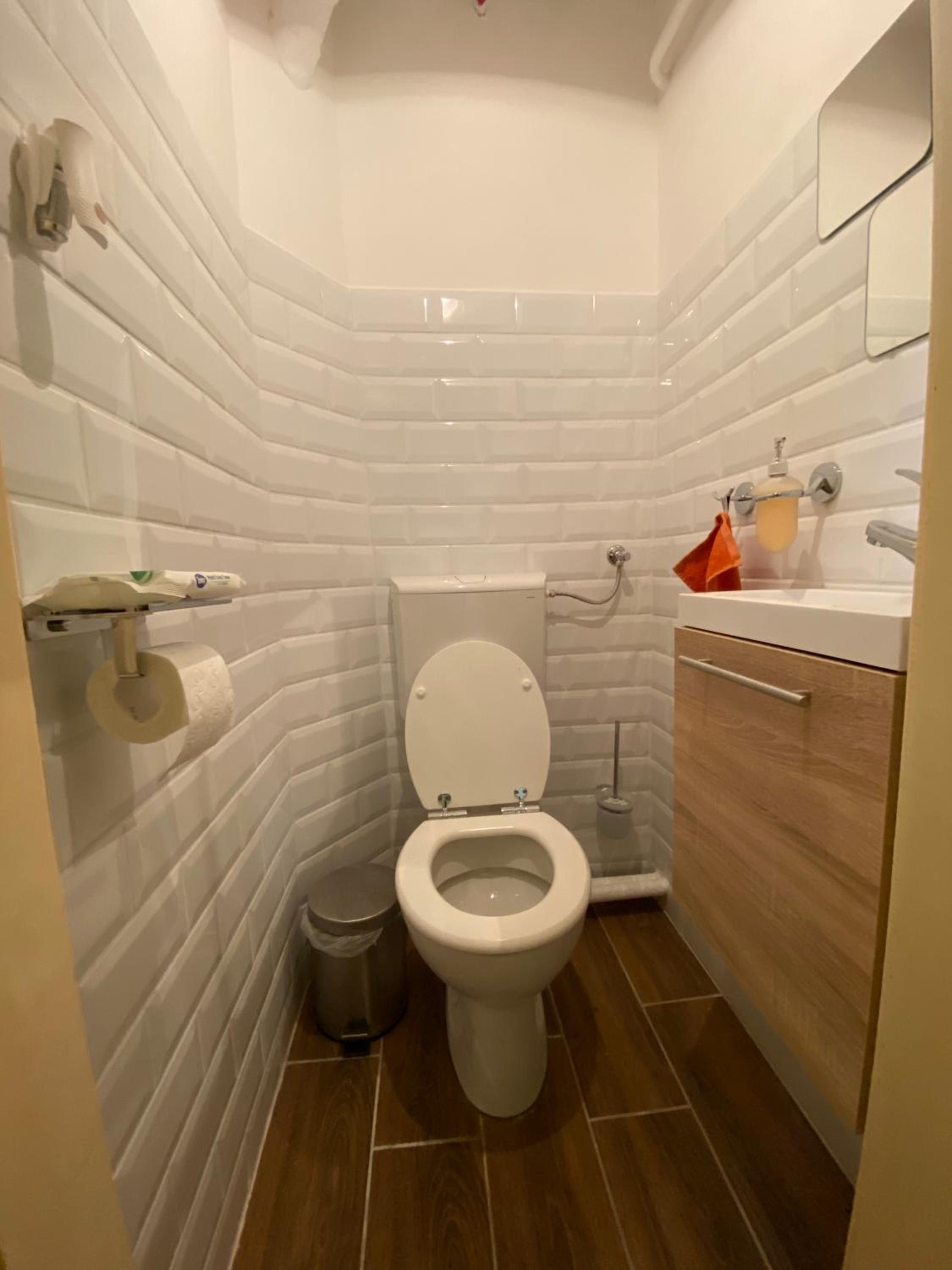 Three-Bedroom Apartment - Photo 12