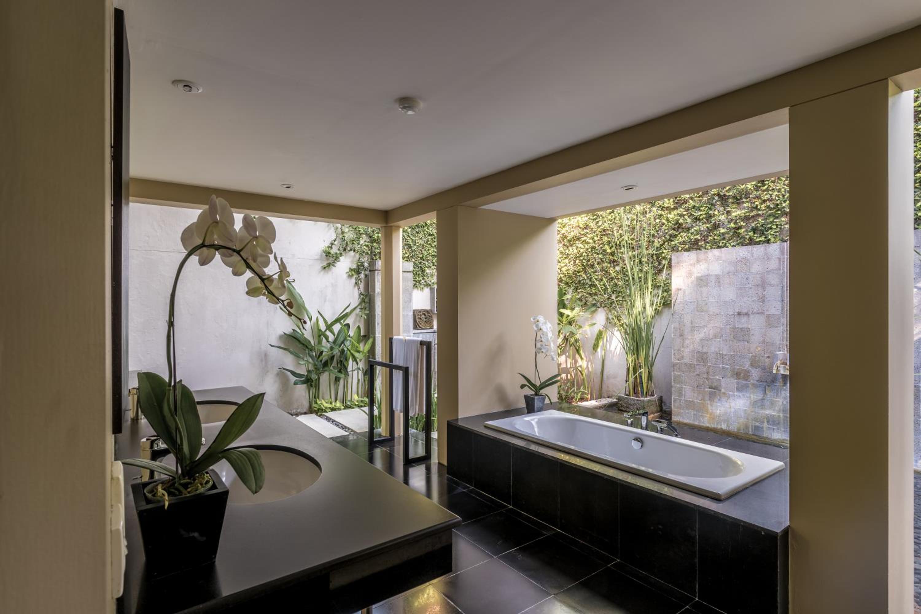 Two-Bedroom Residence Pool Villa with Free Airport Transfer photo 2