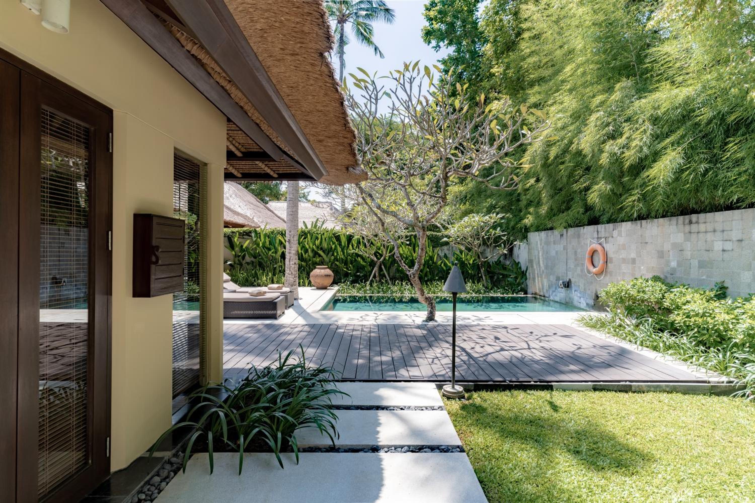 One-Bedroom Private Pool Villa with Free Airport Transfer - Photo 11