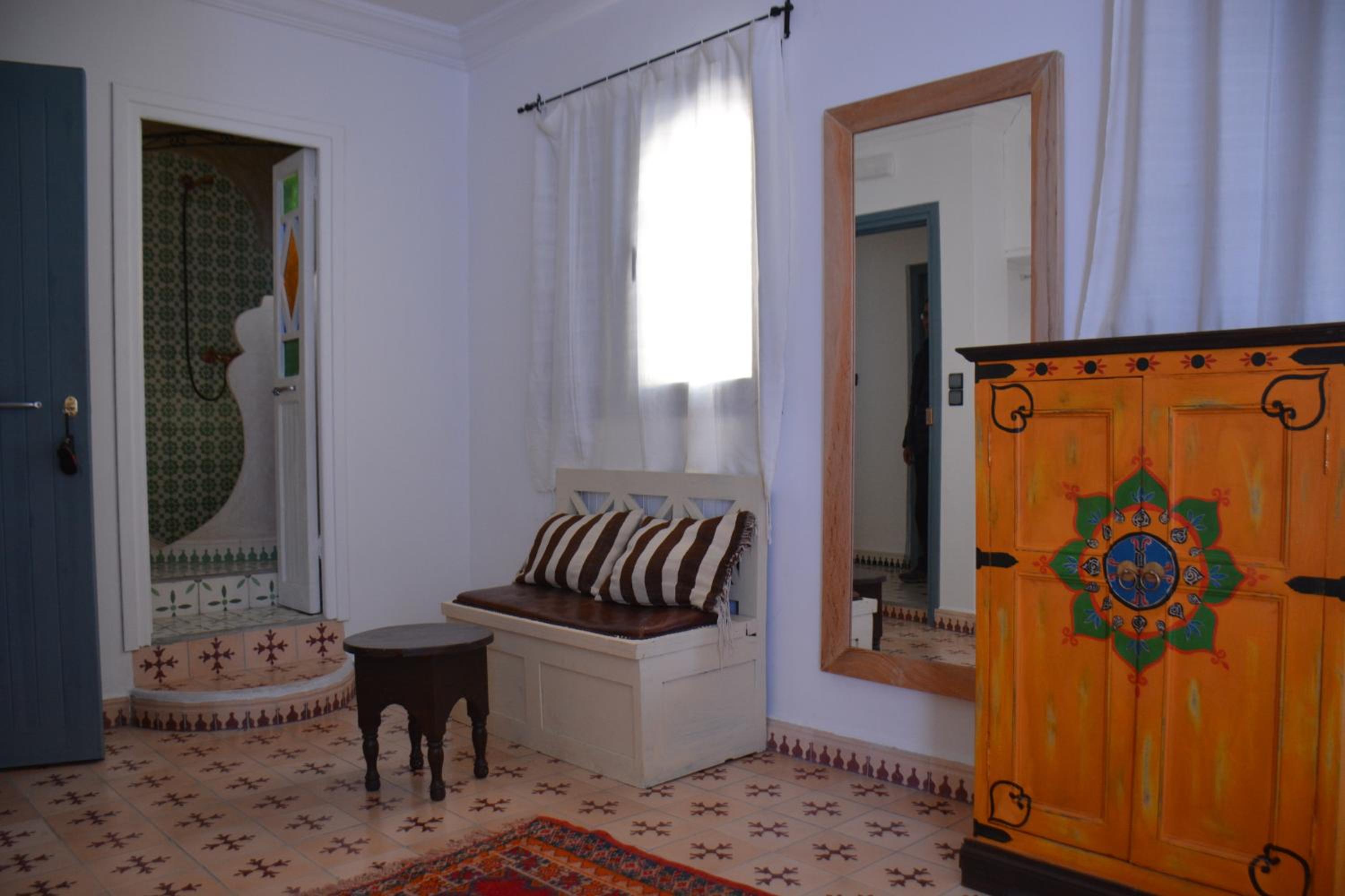 Suite with Terrace - Photo 9