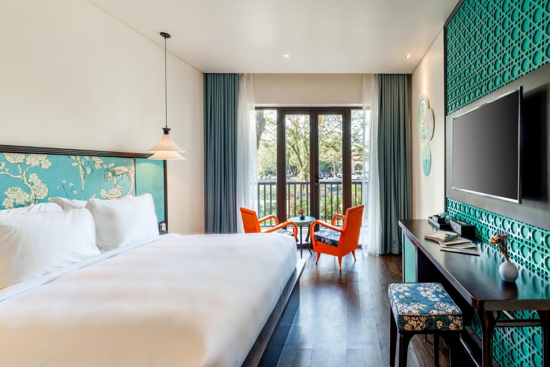 Suite Double Room with Balcony and River View photo 2