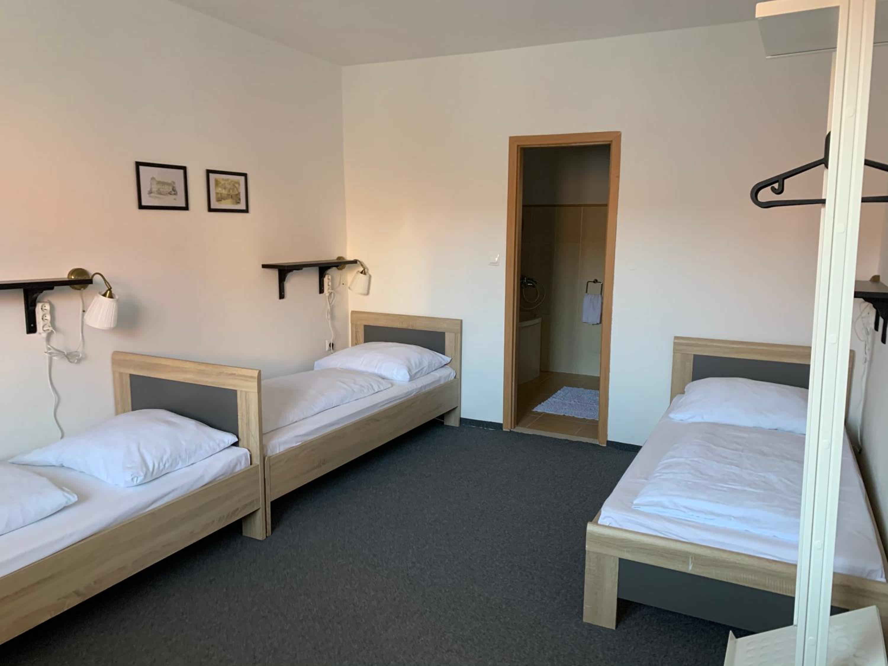 Triple Room - Photo 2