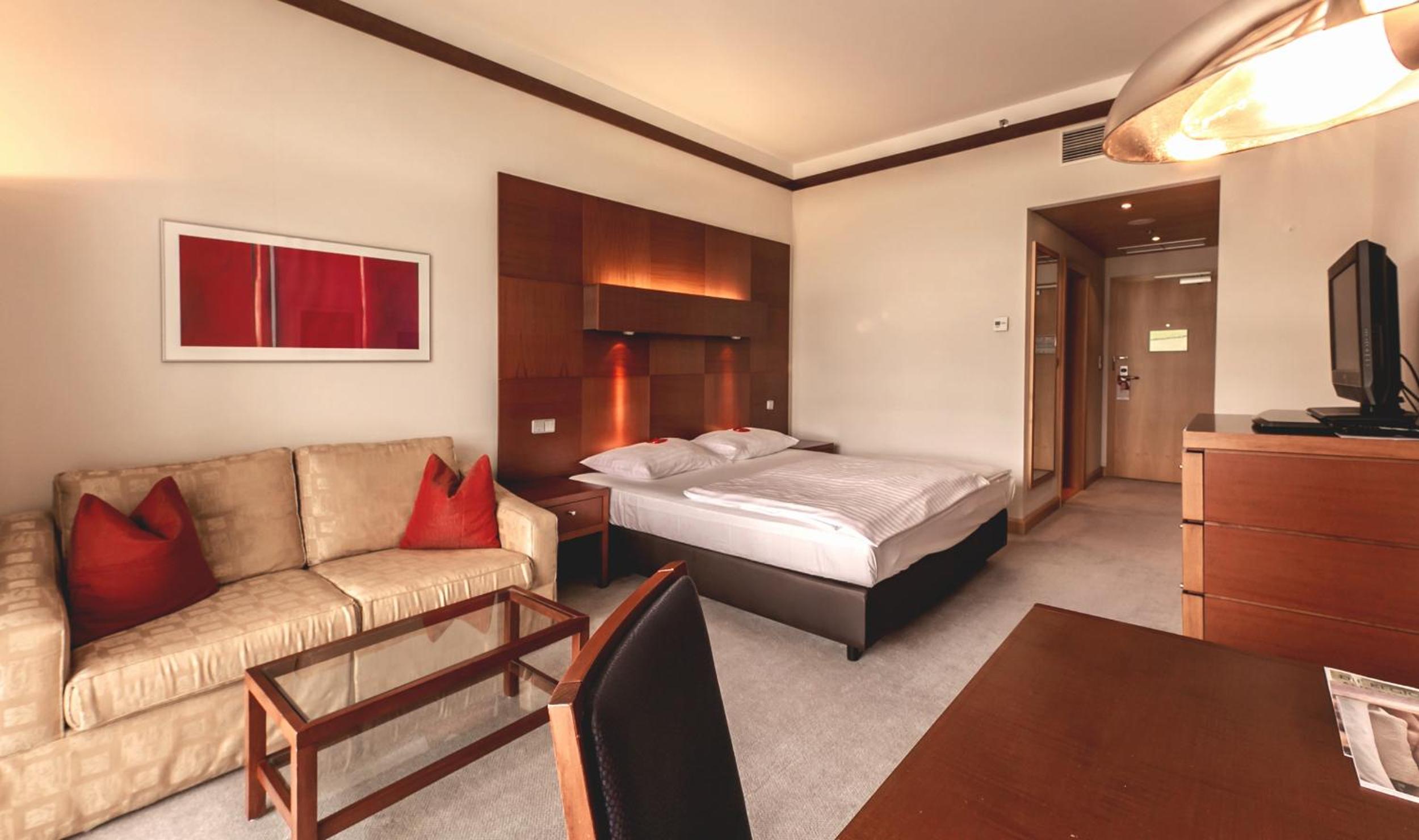 Standard Double Room And Thermal Bath Access - Photo 3