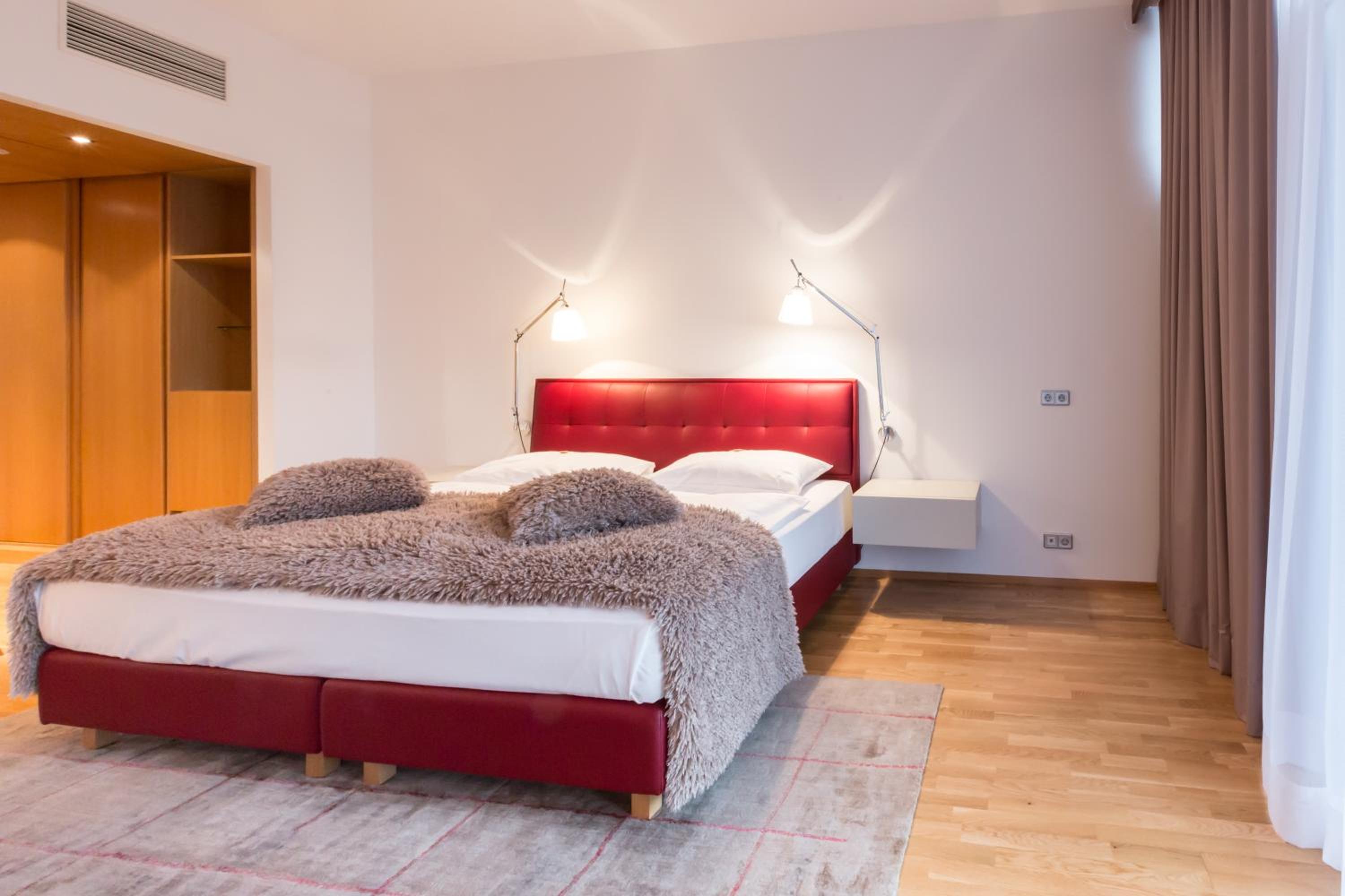 One-Bedroom Apartment And Thermal Bath Access photo 1