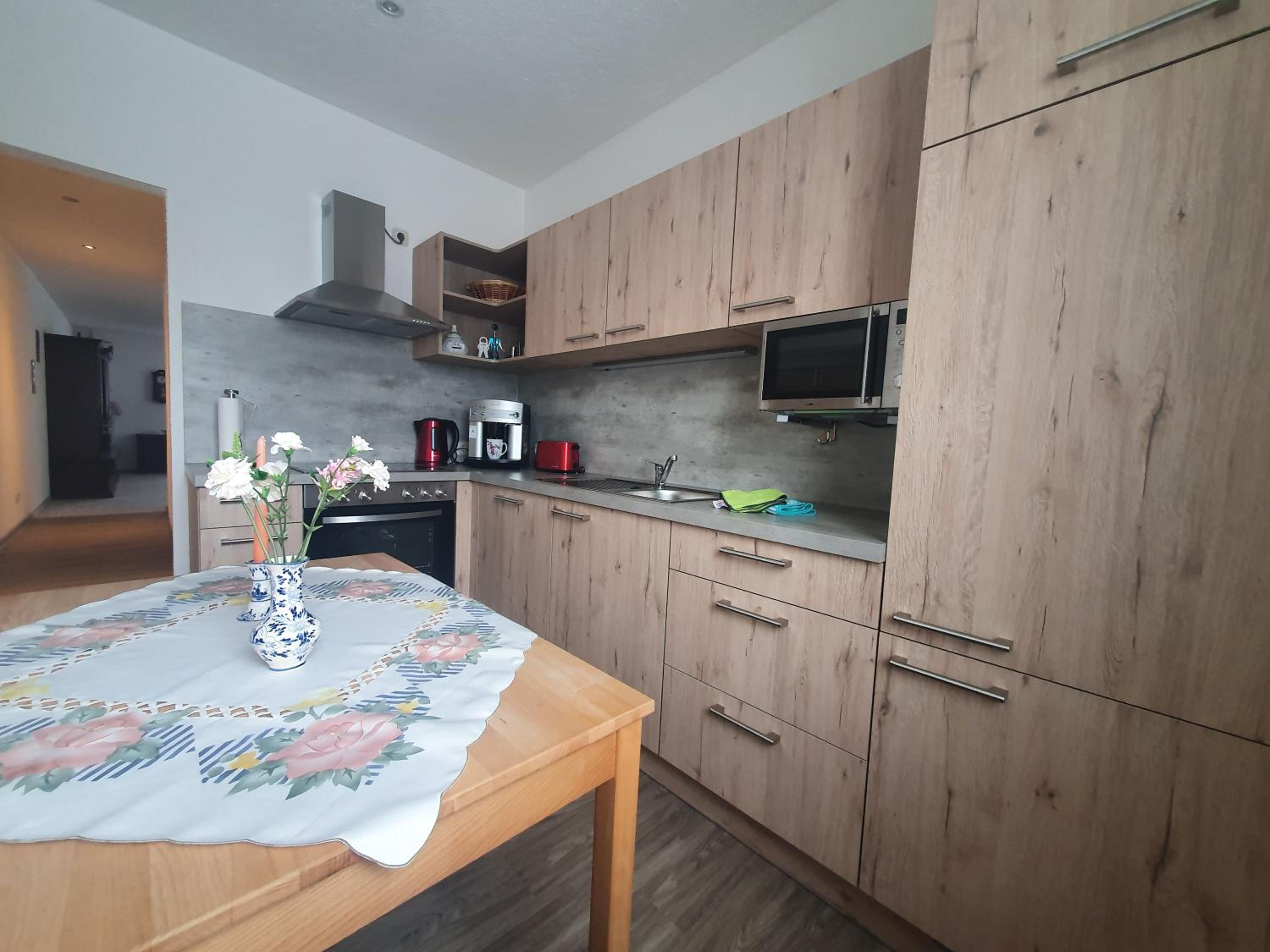 One-Bedroom Apartment - Photo 19