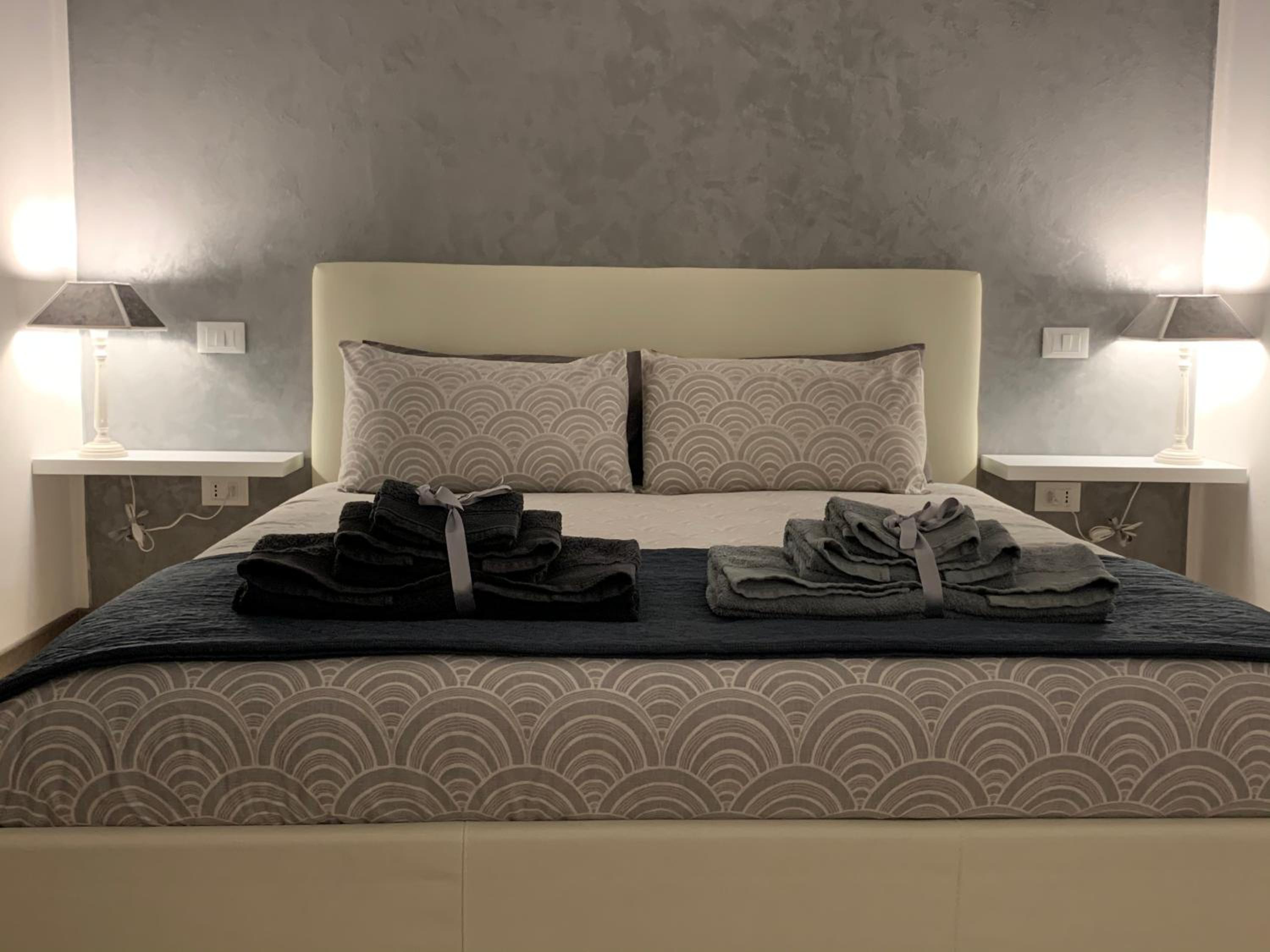 Triple Room with Private Bathroom - Photo 4