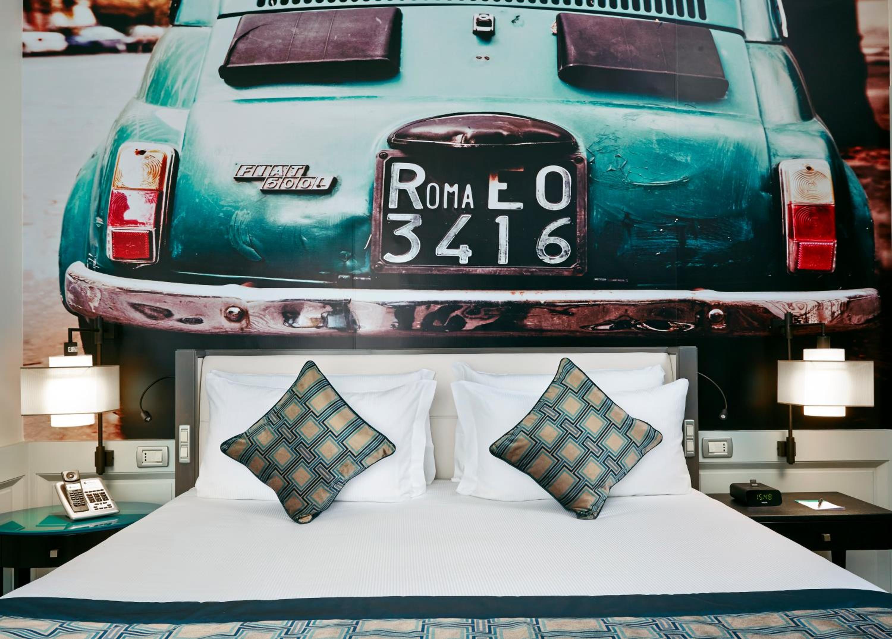 Premium Twin Room - Photo 1