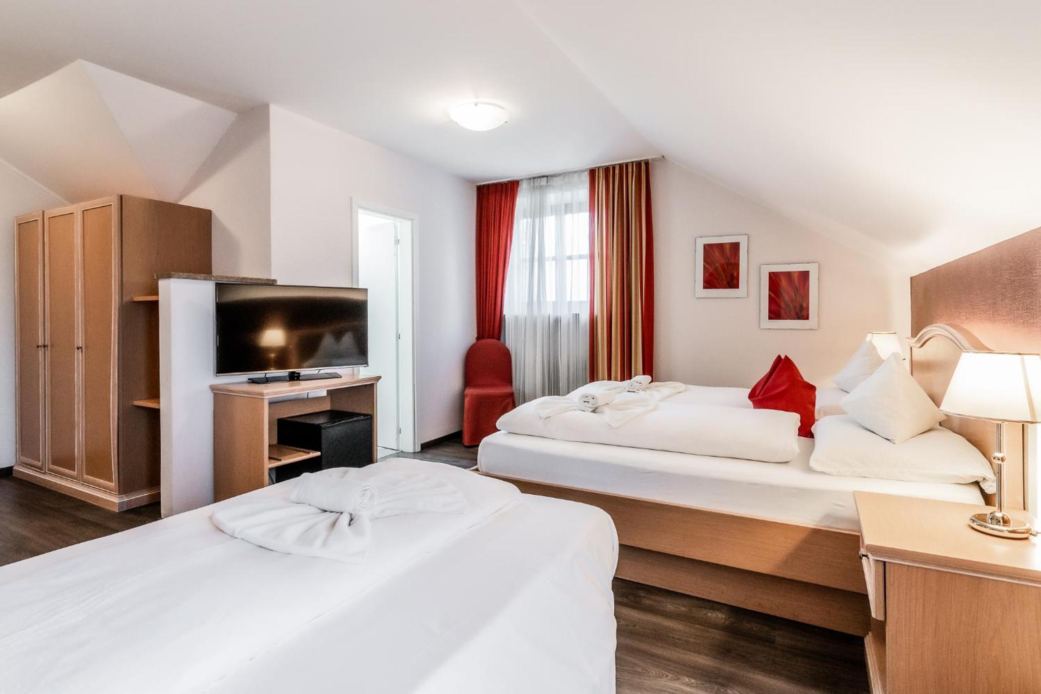 Triple Room photo 2