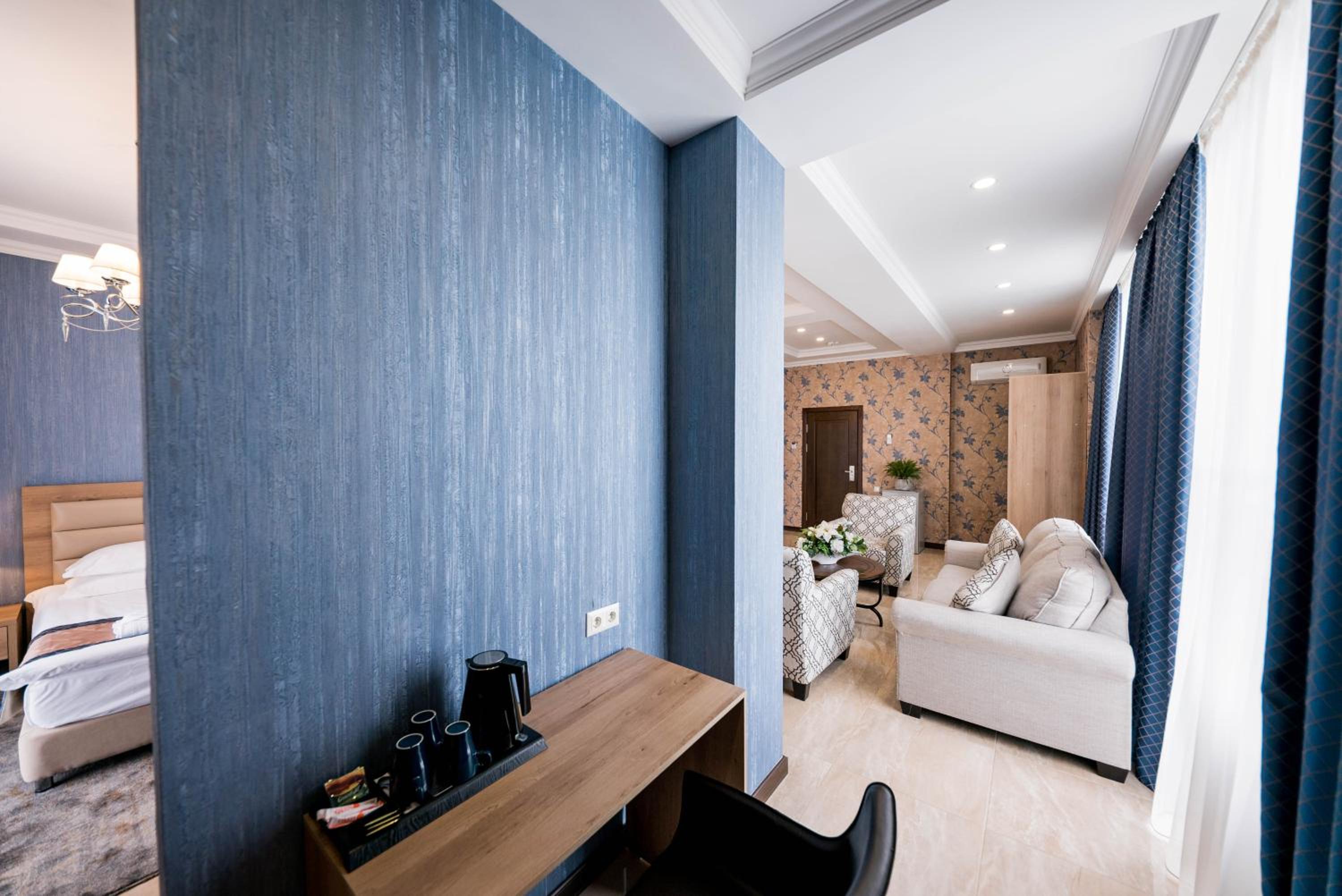 Family Suite photo 2