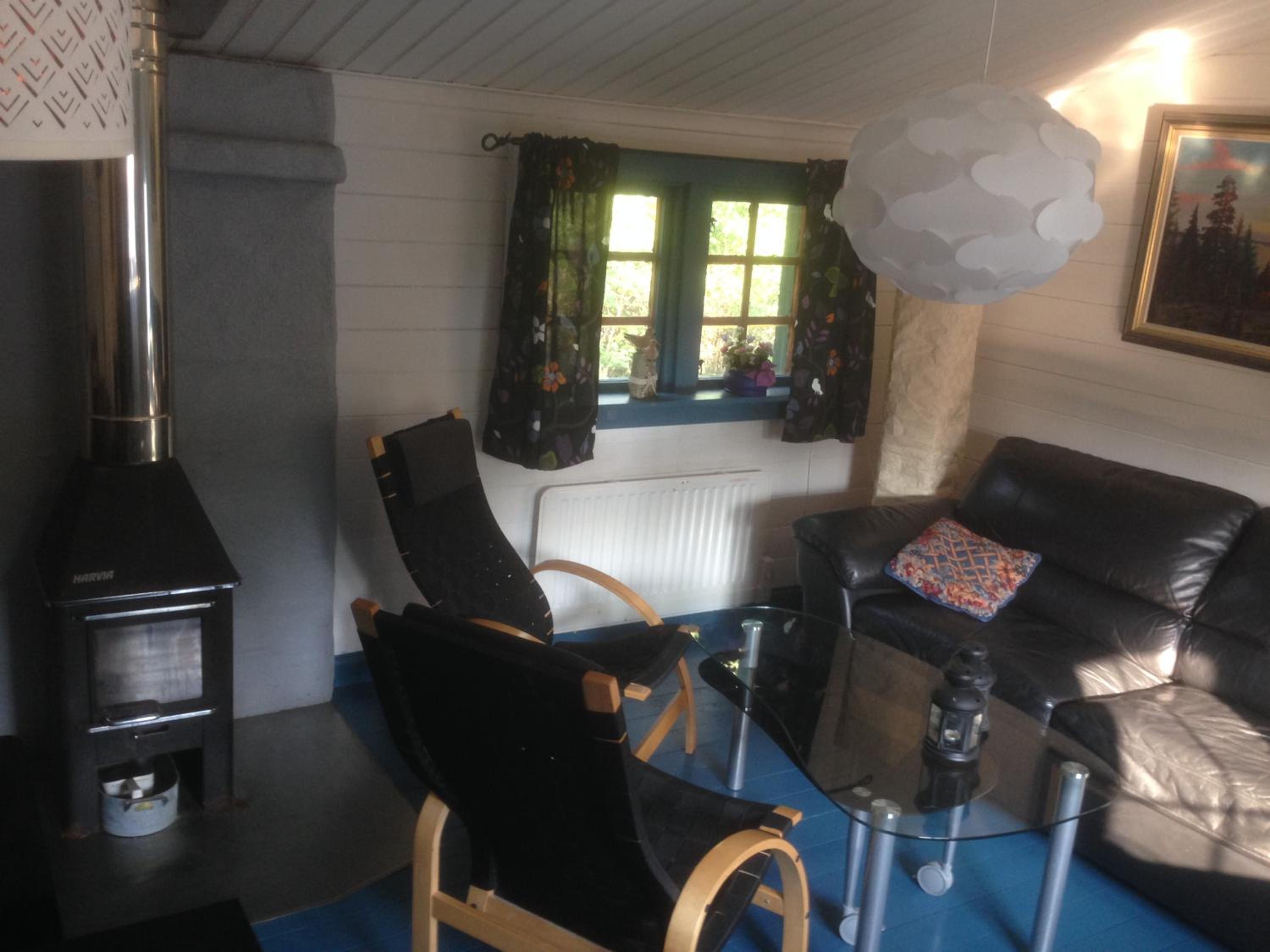 Two-Bedroom Cottage - Photo 11