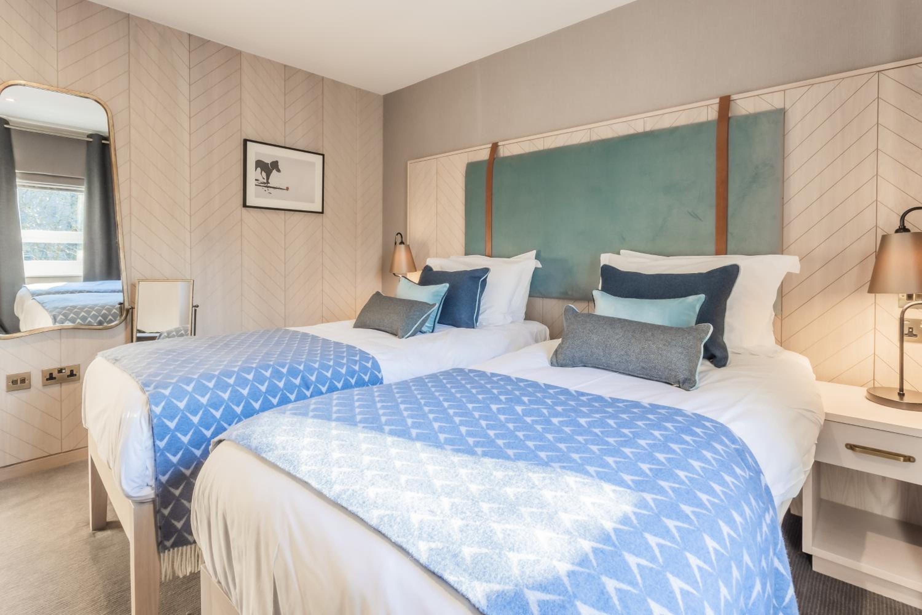 Classic Twin or Double Room - Photo 6