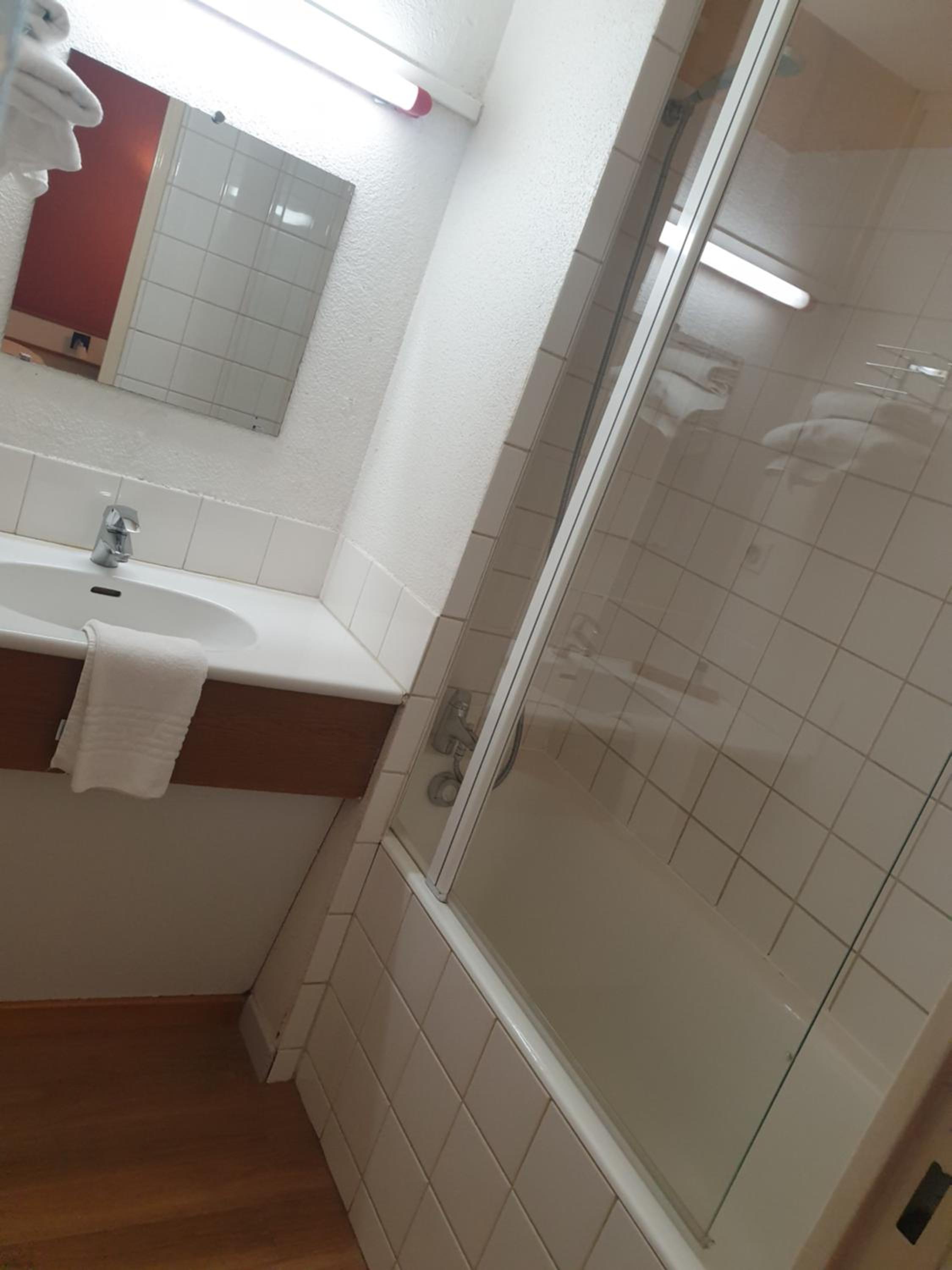 Double Room - Photo 4