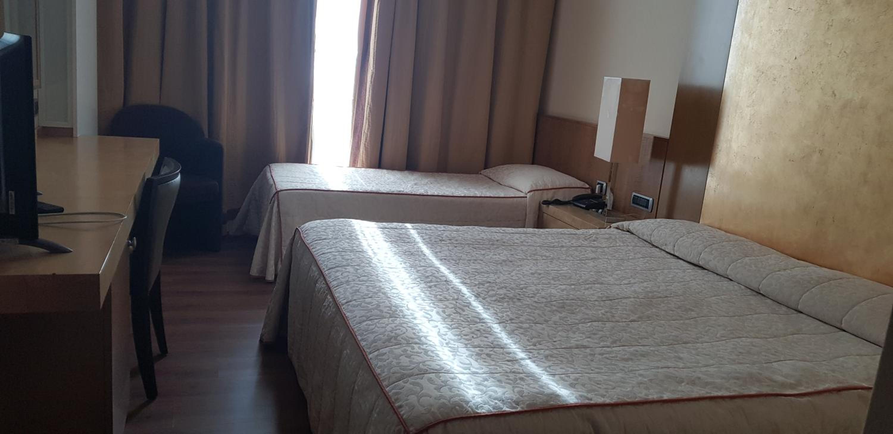 Triple Room - Photo 2