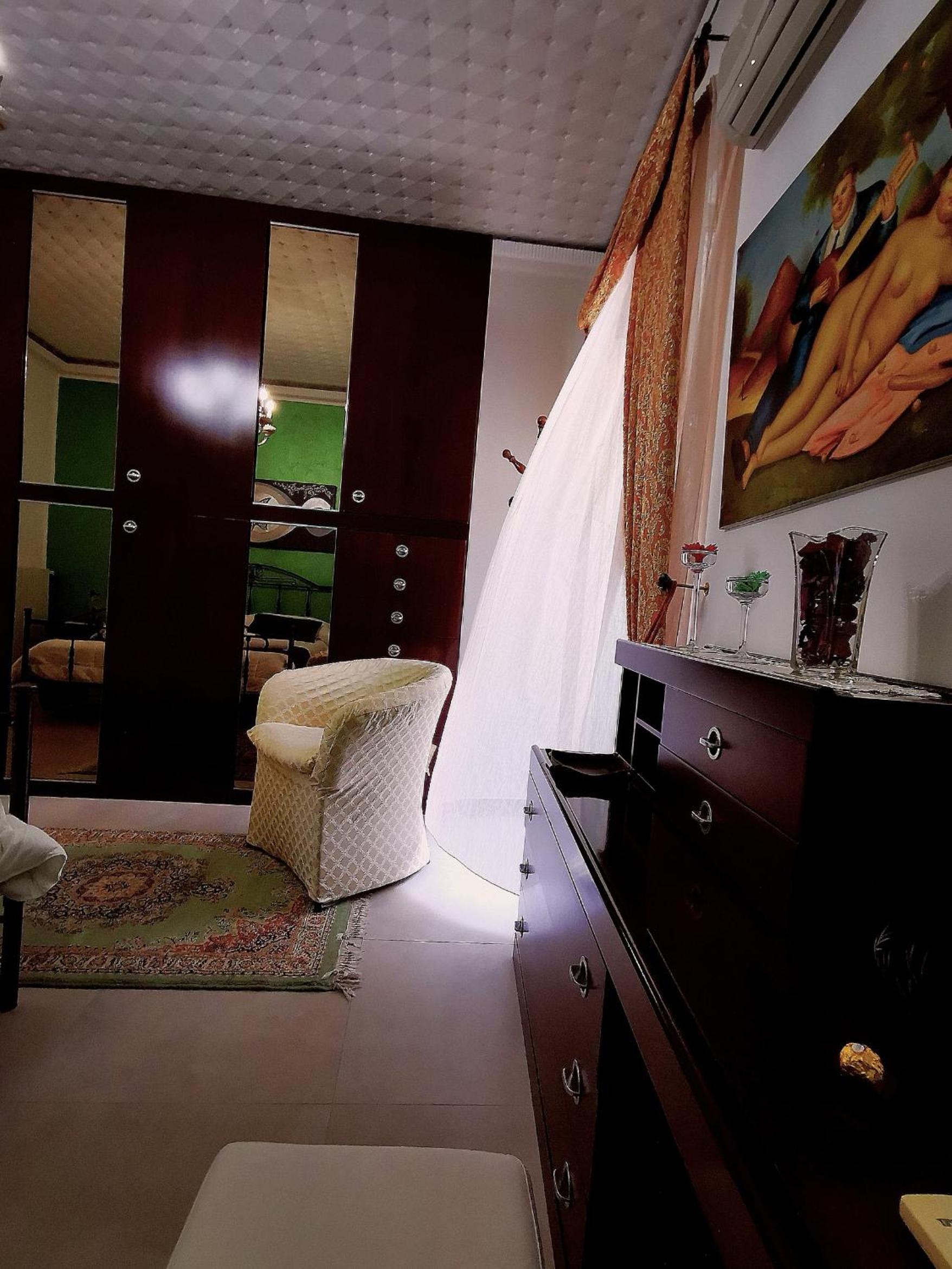 One-Bedroom Apartment - Photo 24