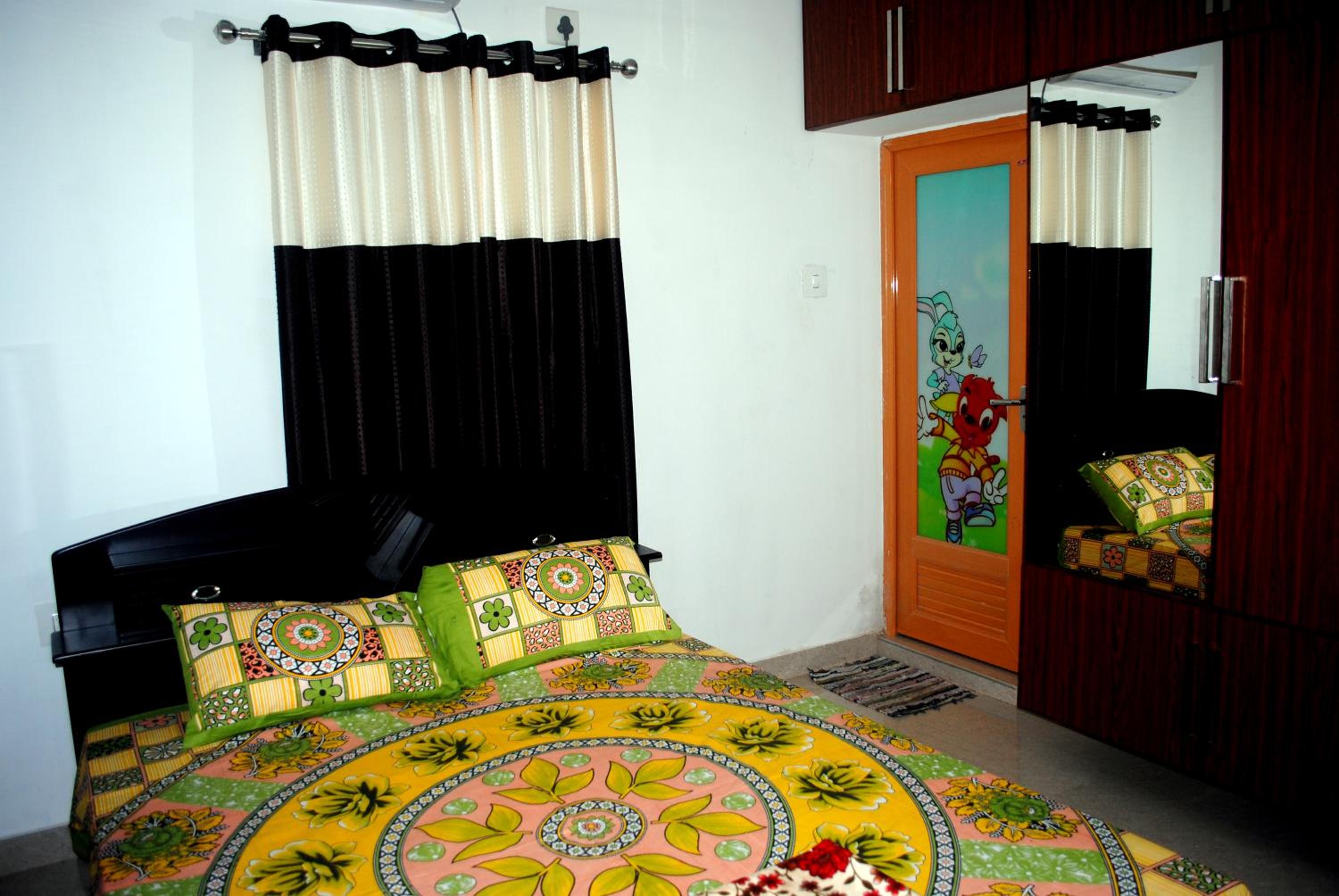 Three-Bedroom Suite photo 3