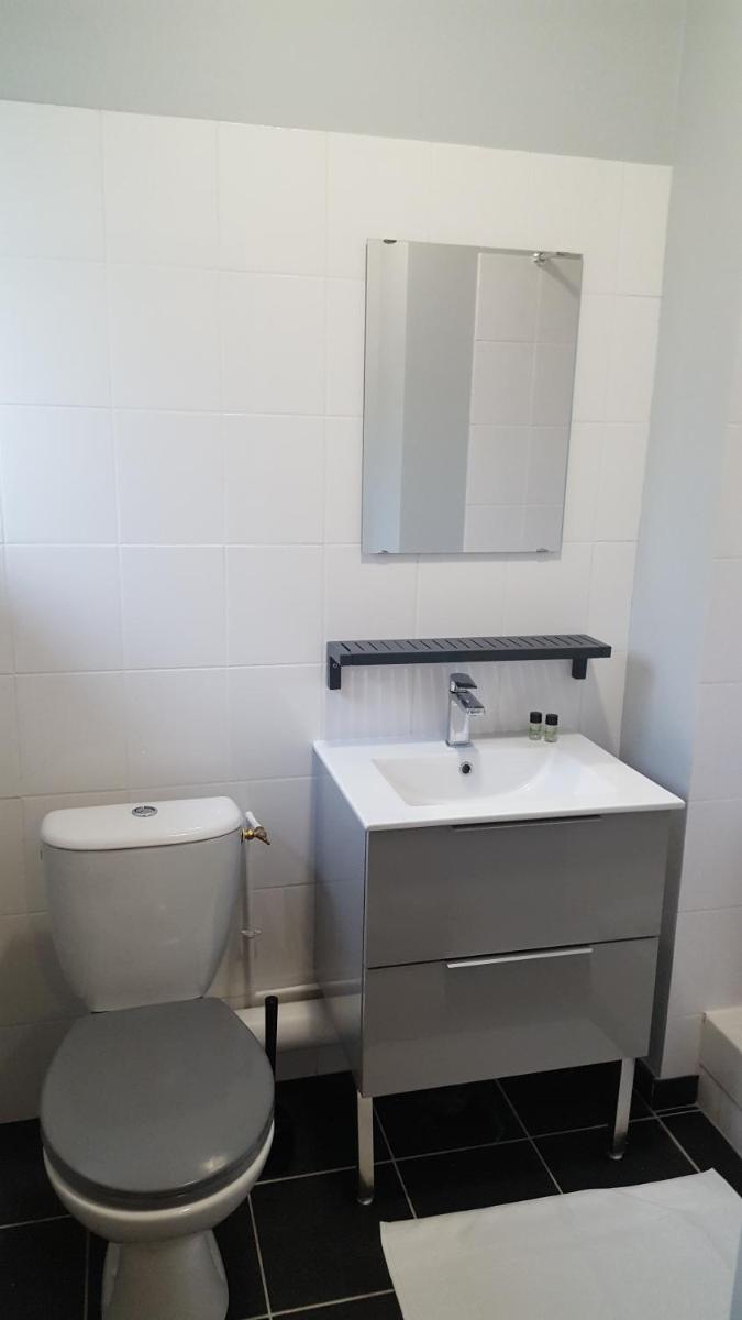 Deluxe Double Room - Photo 10