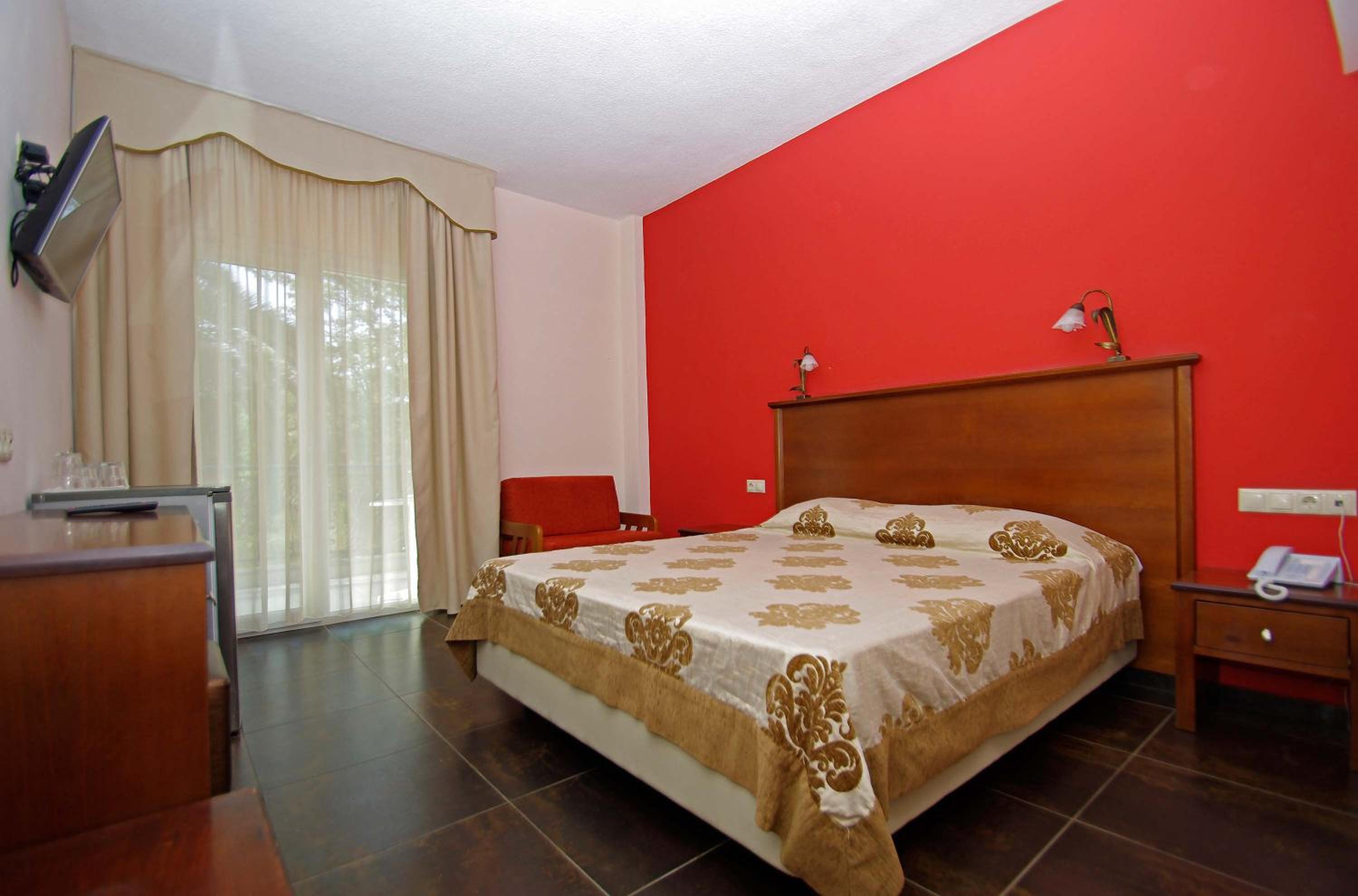 Double or Twin Room photo 3