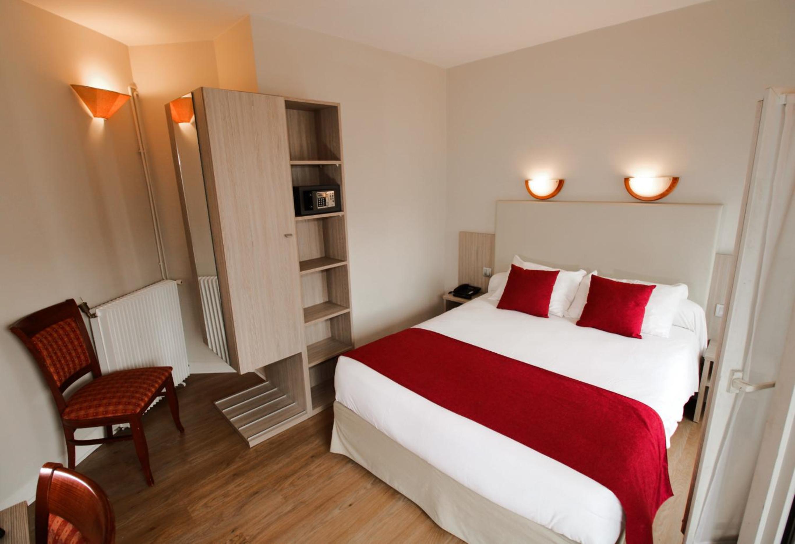 Standard Double Room photo 1